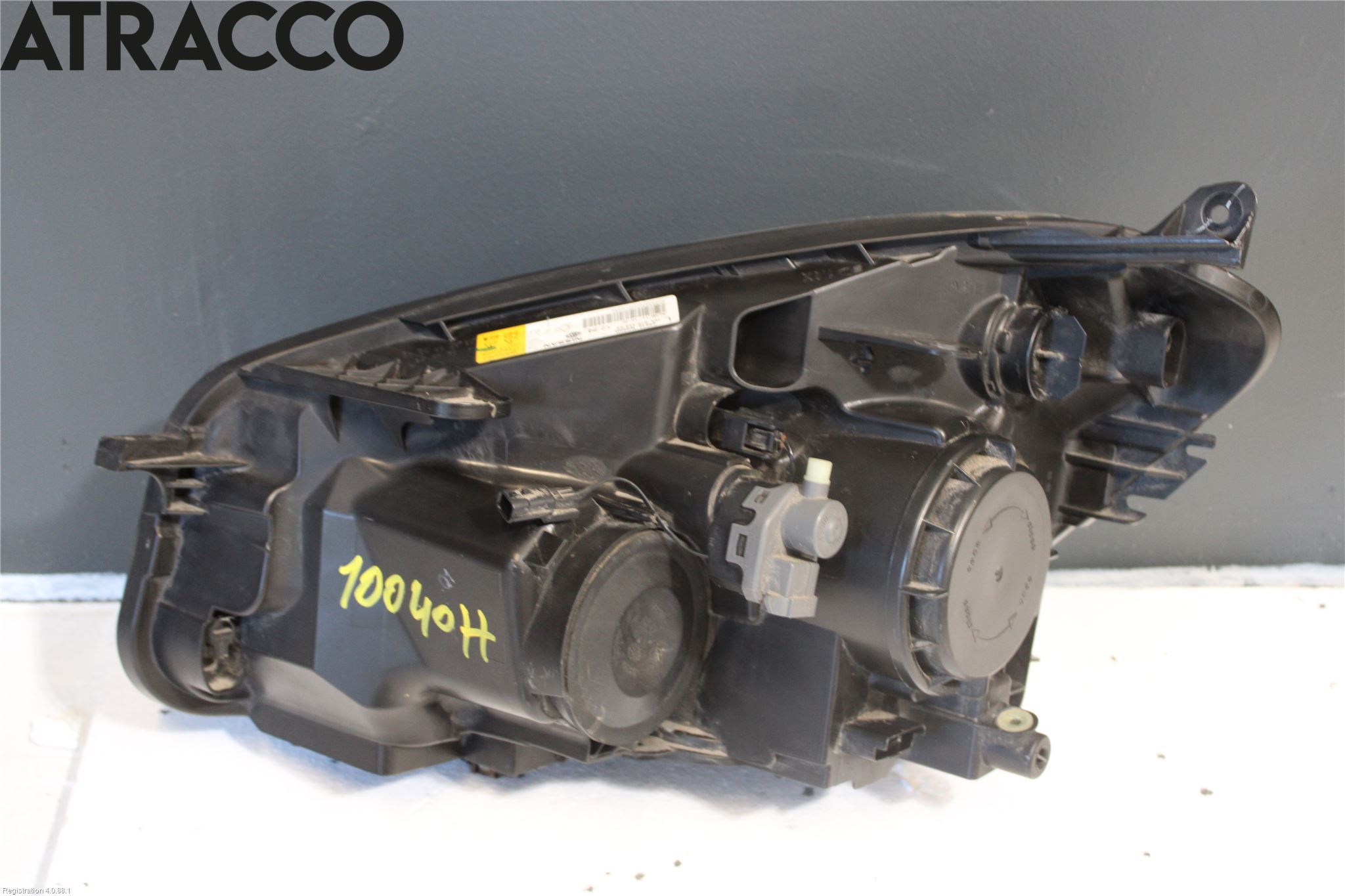 Nissan QASHQAI+2  10-14 Frontlykt Høyre