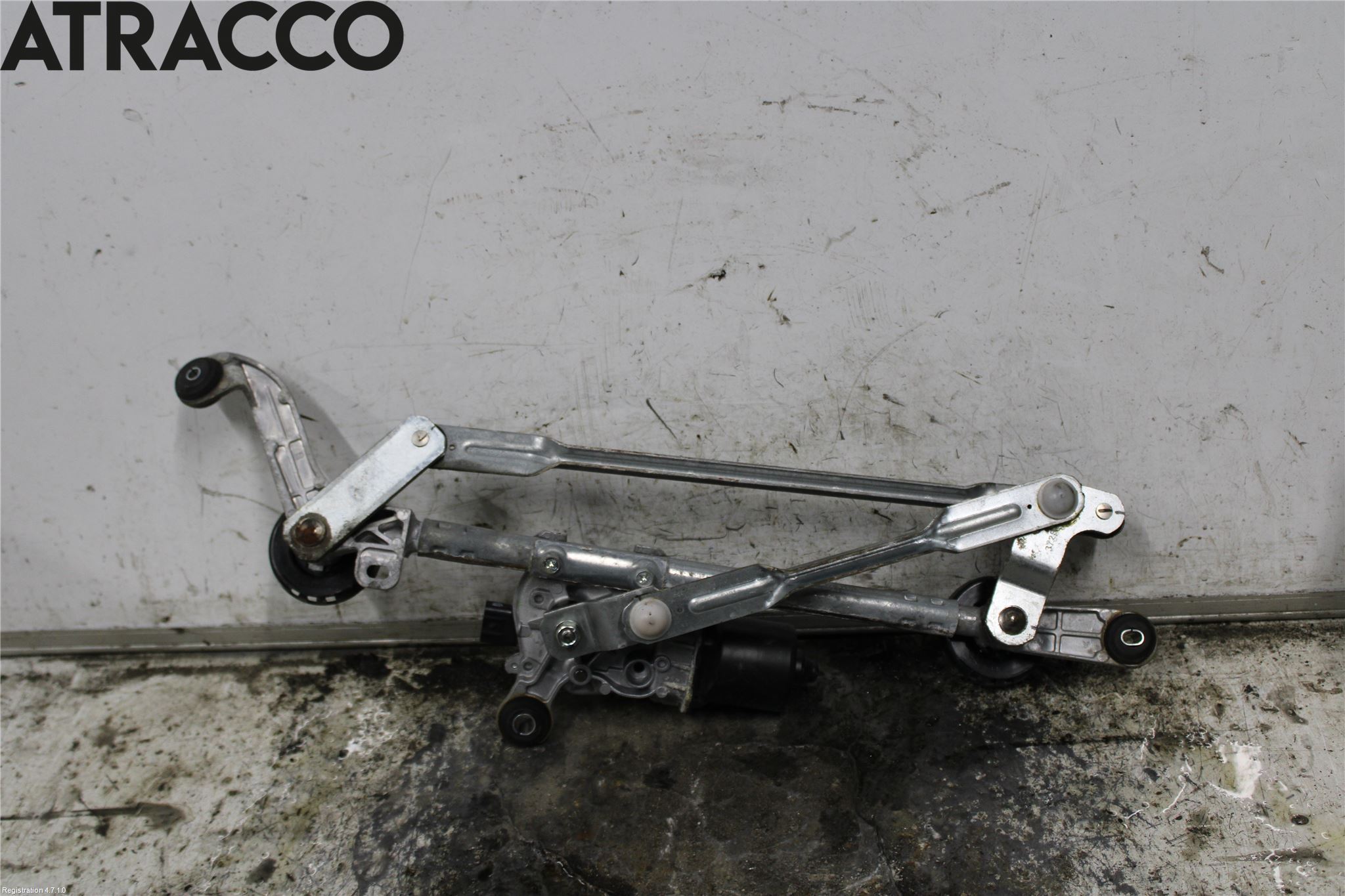 Nissan LEAF 18- Viskermotor Frontrute