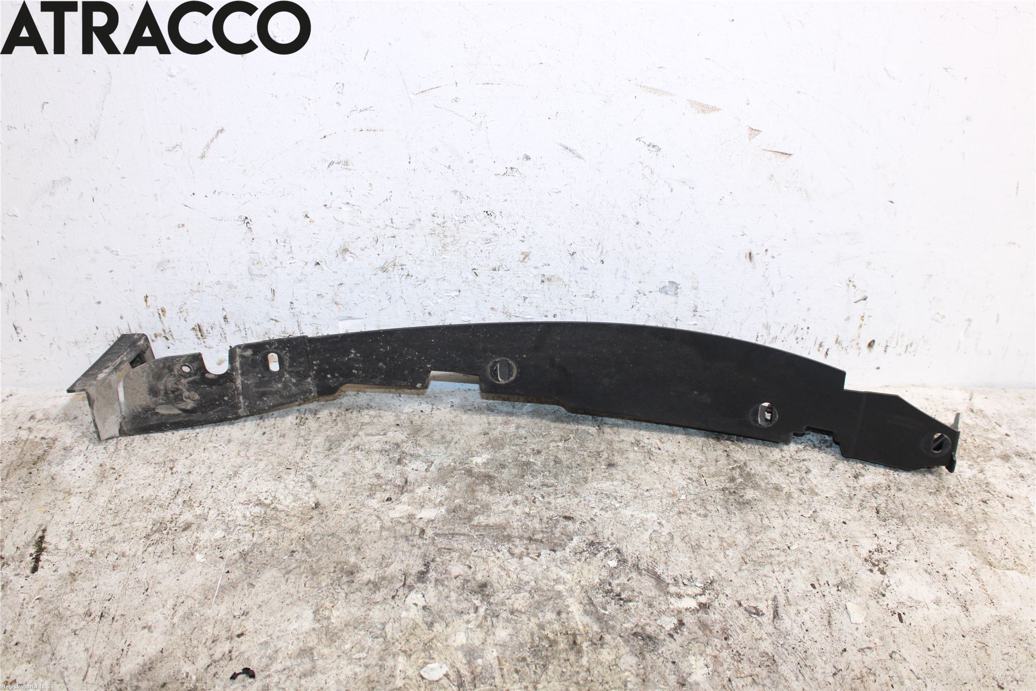 BMW i3 I01 13-22 Fenderfeste Foran Høy