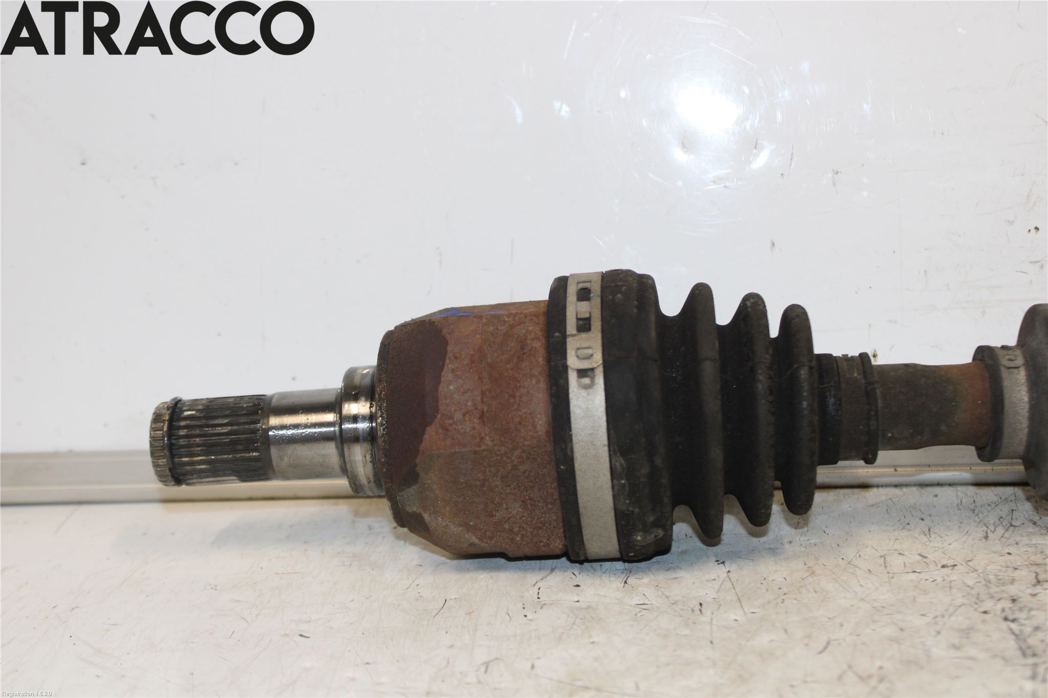 Hyundai i30 GD 13-17 Drivaksel Foran Kompl Venstre