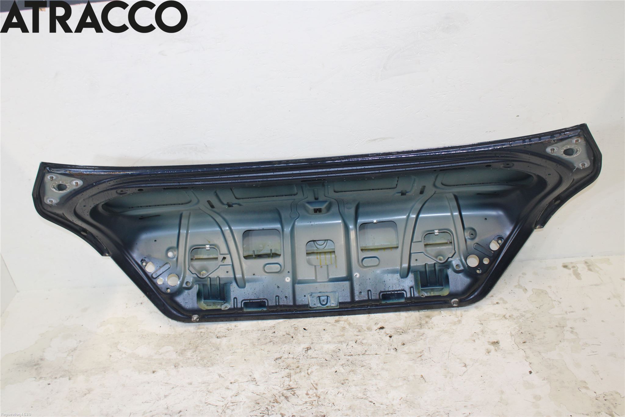 BMW 7 E65/66    00-08 Bakluke Koffertlokk