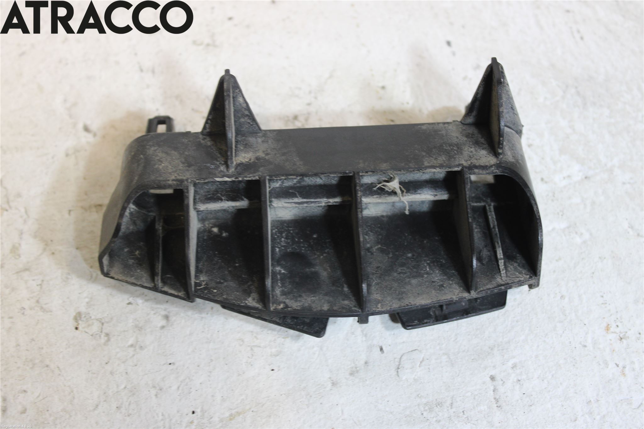 Toyota AVENSIS 09-15 Støtfanger Bak Feste