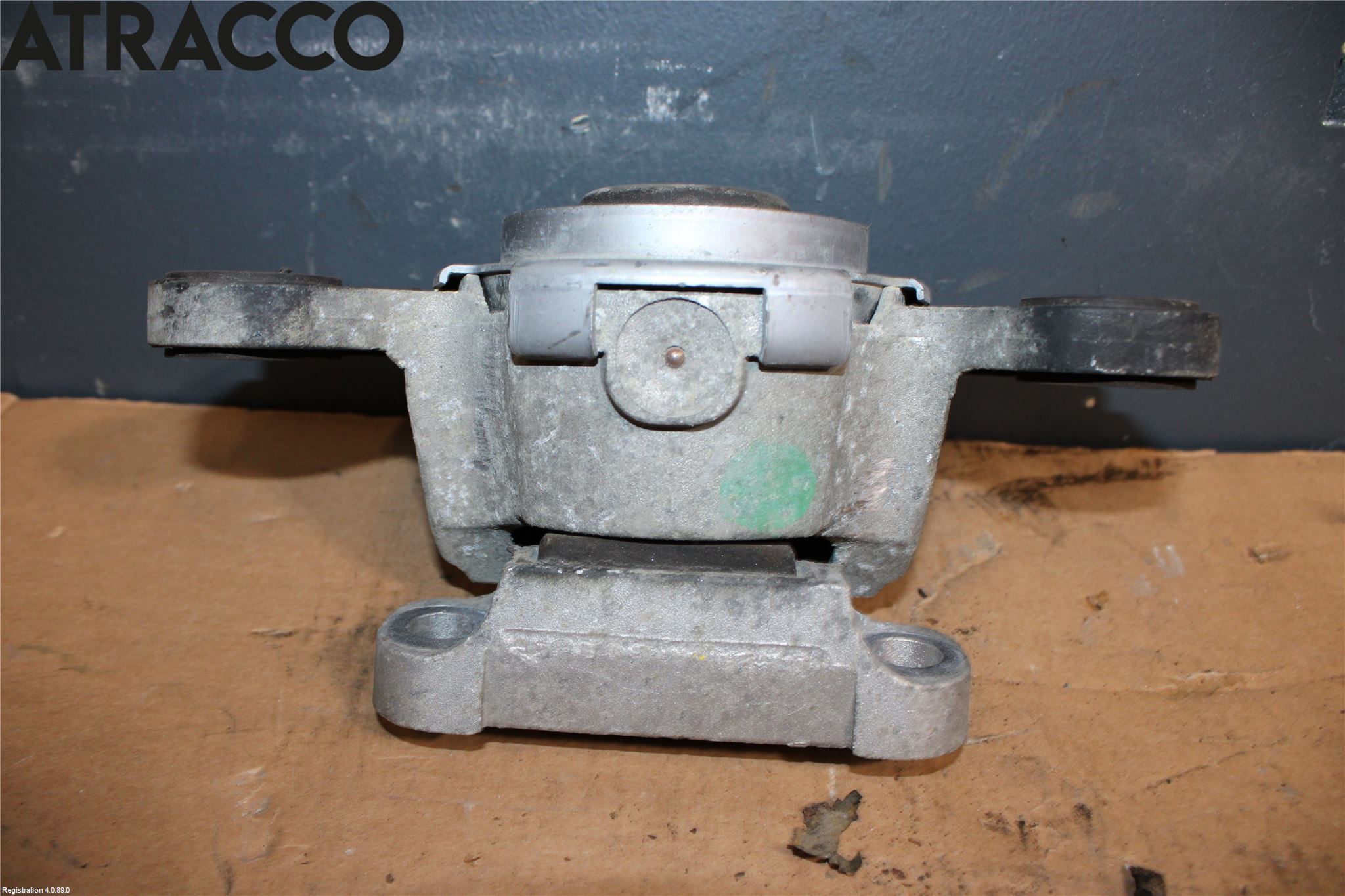 Volvo V70 08-13 Motor Feste Gummi