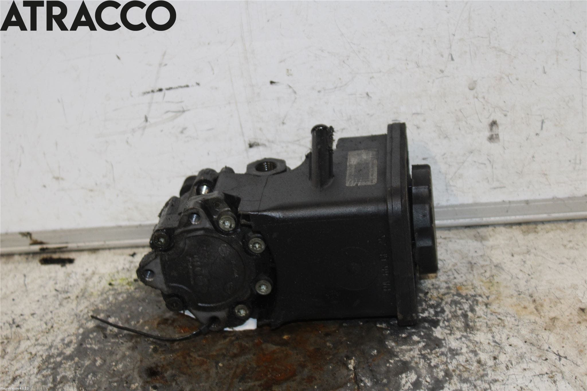 BMW 5 E60/61 Sed/Tou 02-10 Servo Pumpe