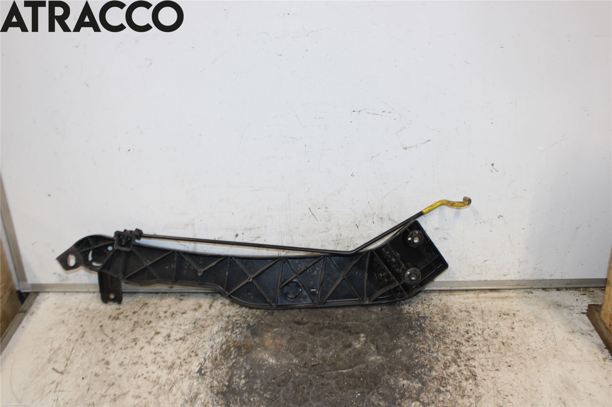 Peugeot PARTNER/E-PARTNER 19- Frontlykt Holder-Feste