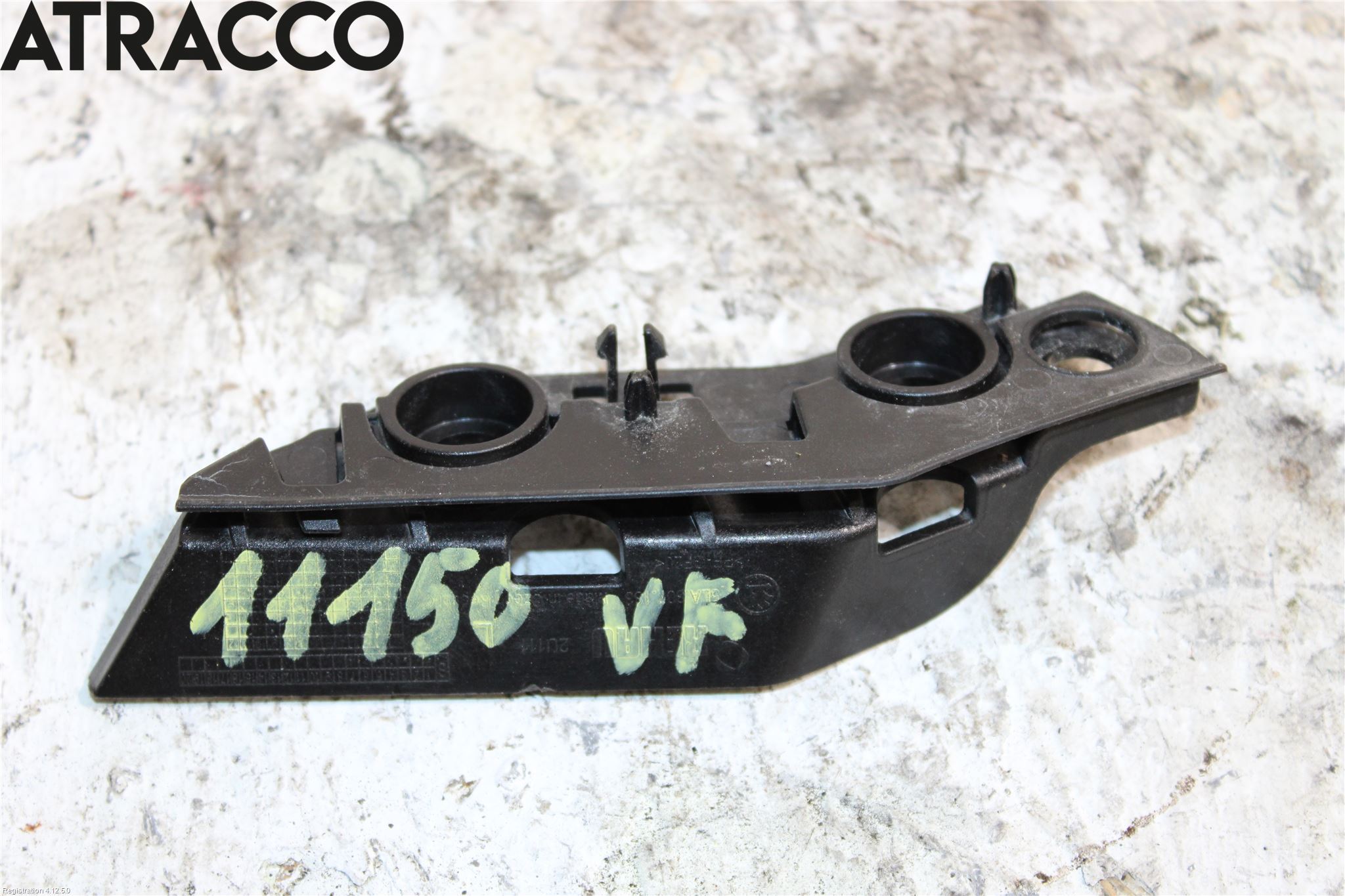 Skoda ENYAQ iV 21- Støtfanger Foran Feste