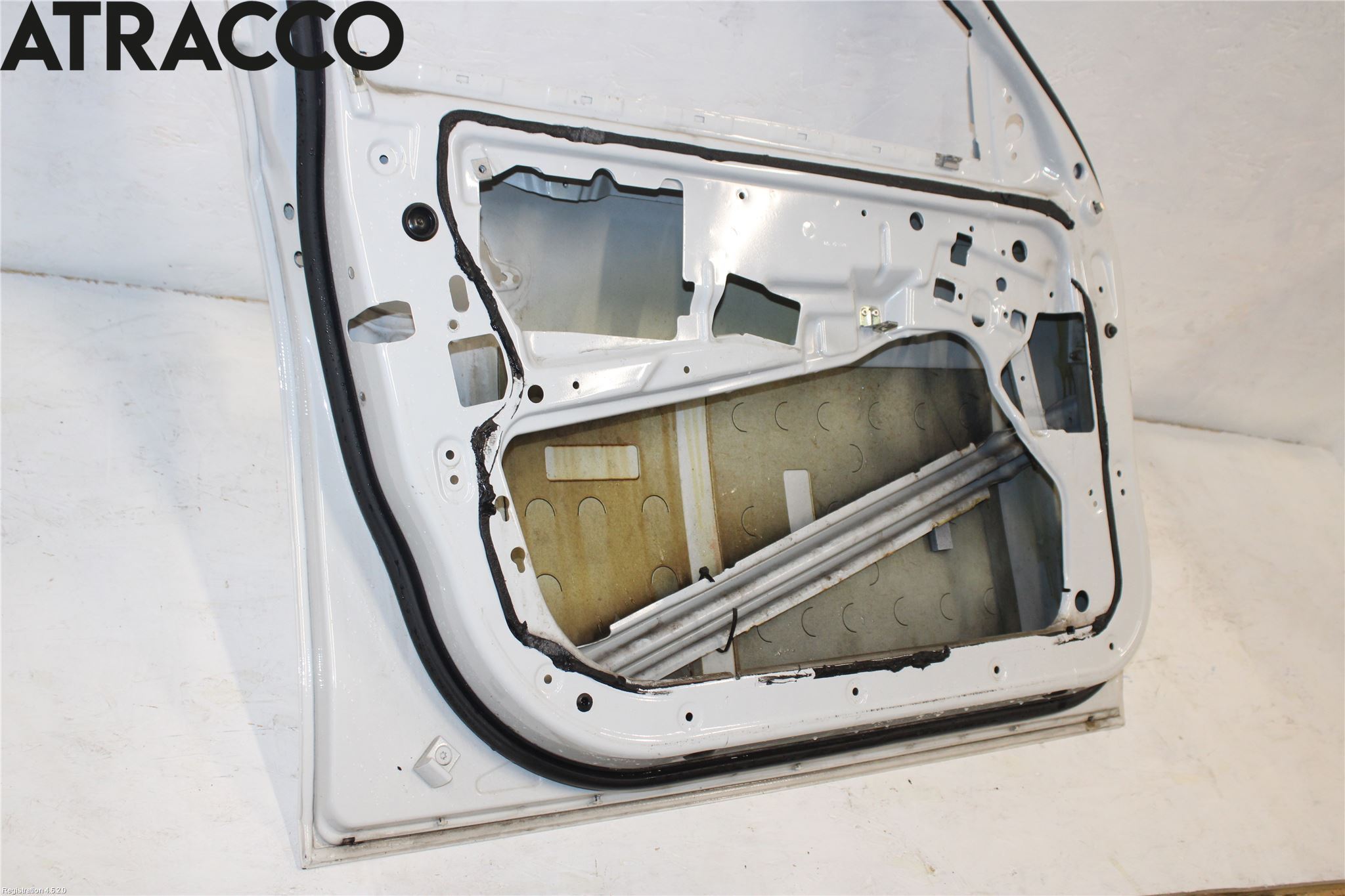 BMW 5 E60/61 Sed/Tou 02-10 Dør 4D Foran Venstre