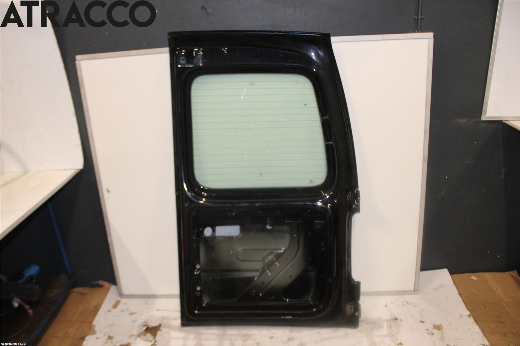 Volkswagen VW CADDY 11-15 Bakrute I Dør Venstre Van-Var