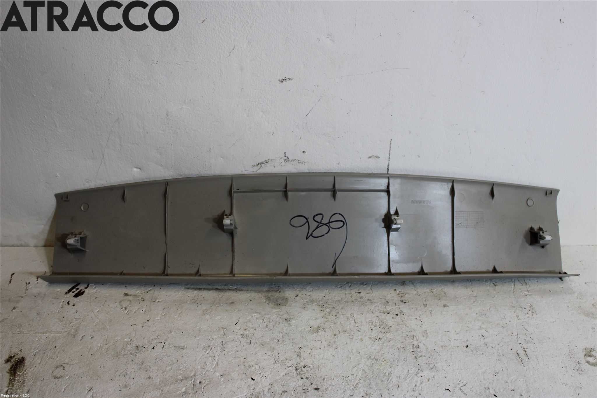 Nissan LEAF 18- Innr Bakluketrekk