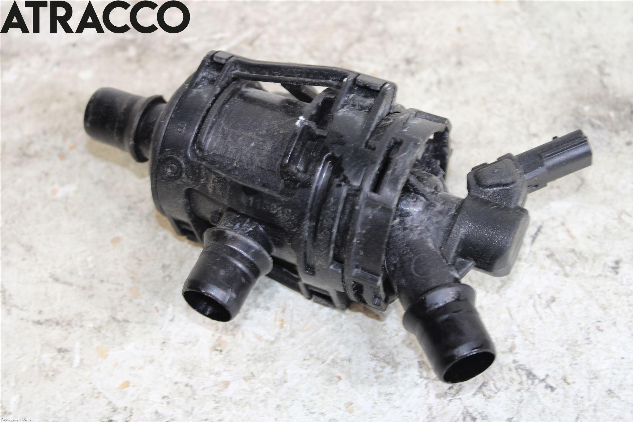 Nissan E-NV200/EVALIA Vannpumpe