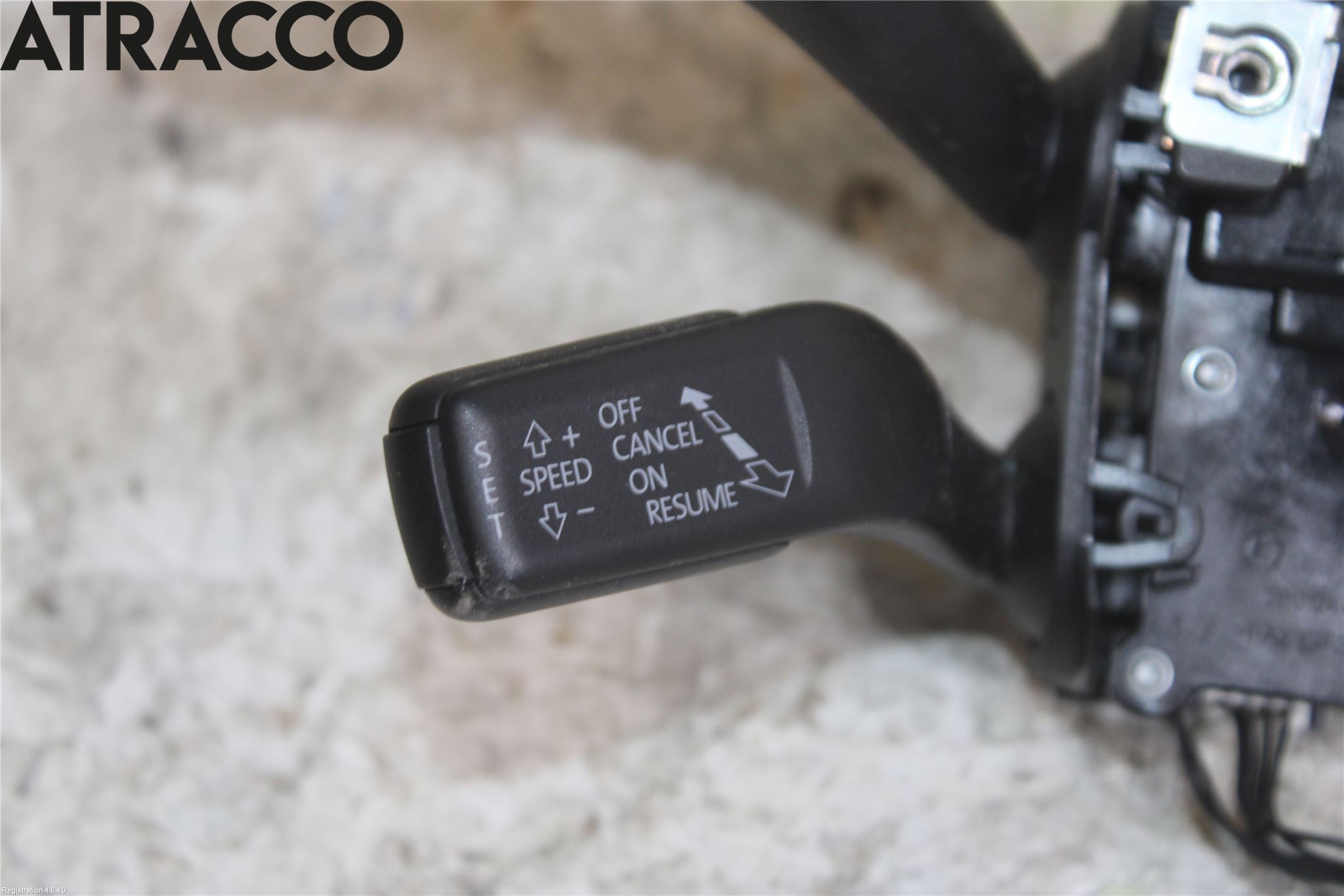 Volkswagen VW TOURAN 10-15 Bryter Ratt Kombi H Og V