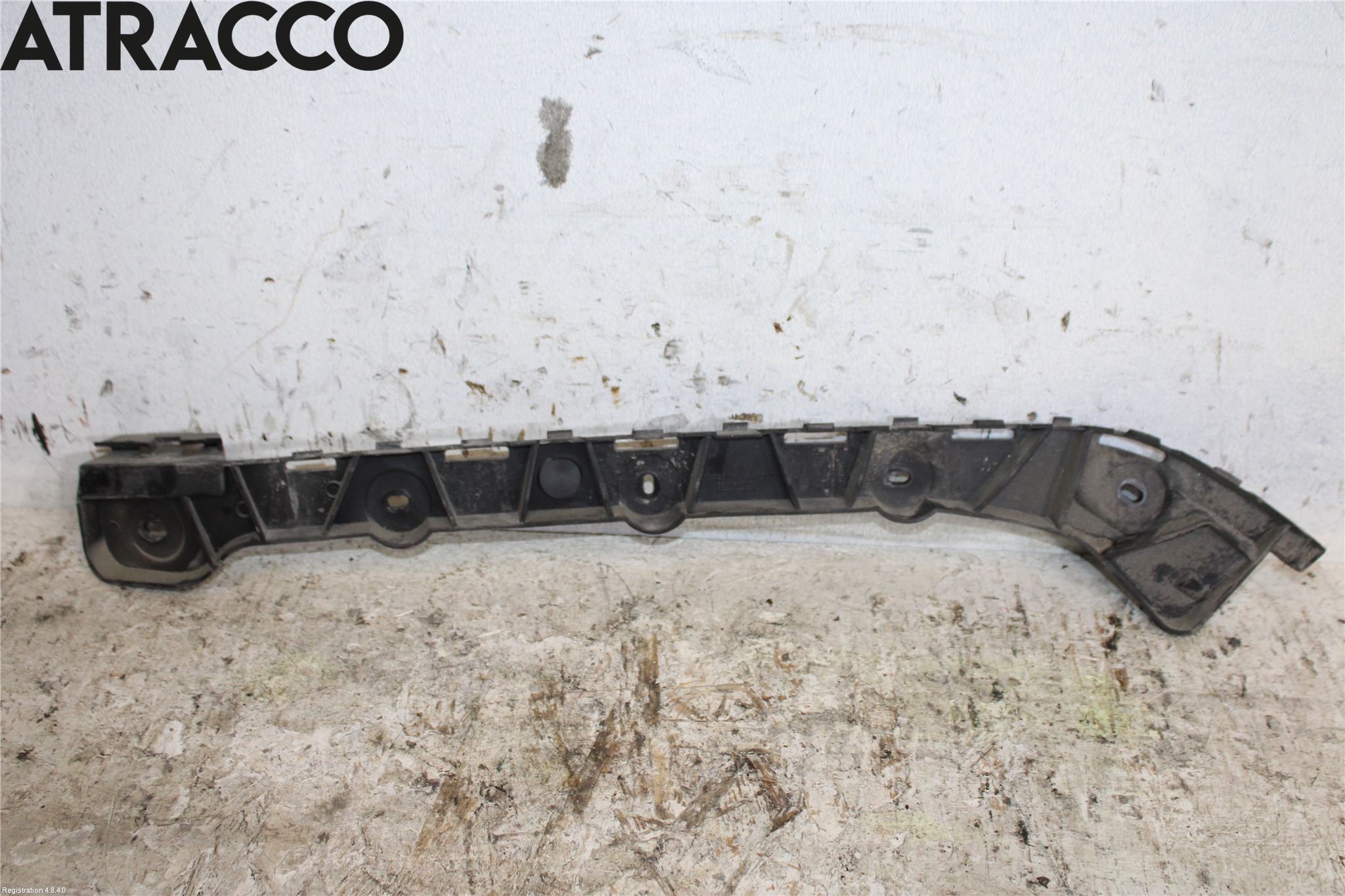 Skoda OCTAVIA (5E) 13-20 Støtfangerfeste Bak Høyre