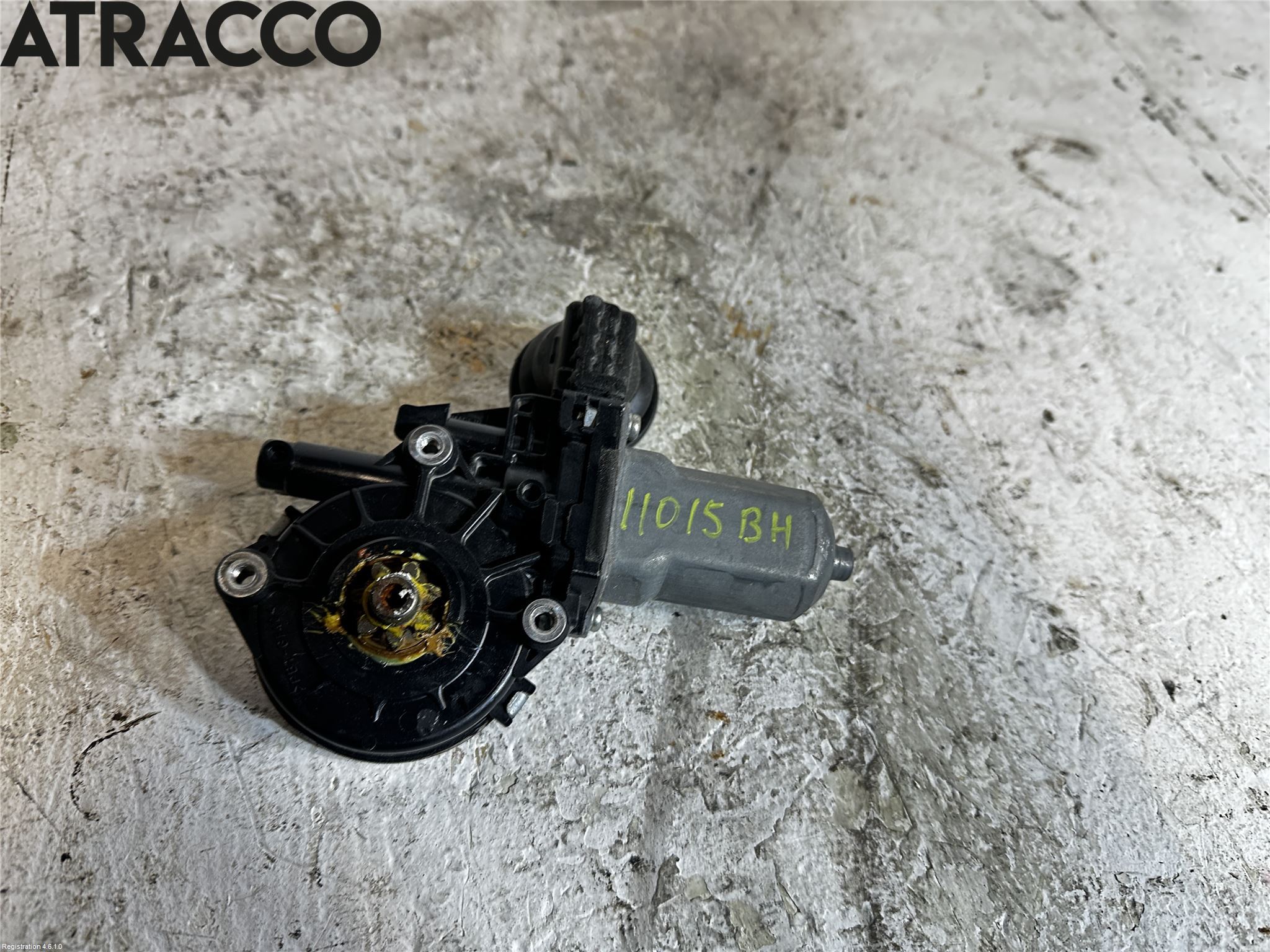 Toyota URBAN CRUISER Vindusheismotor