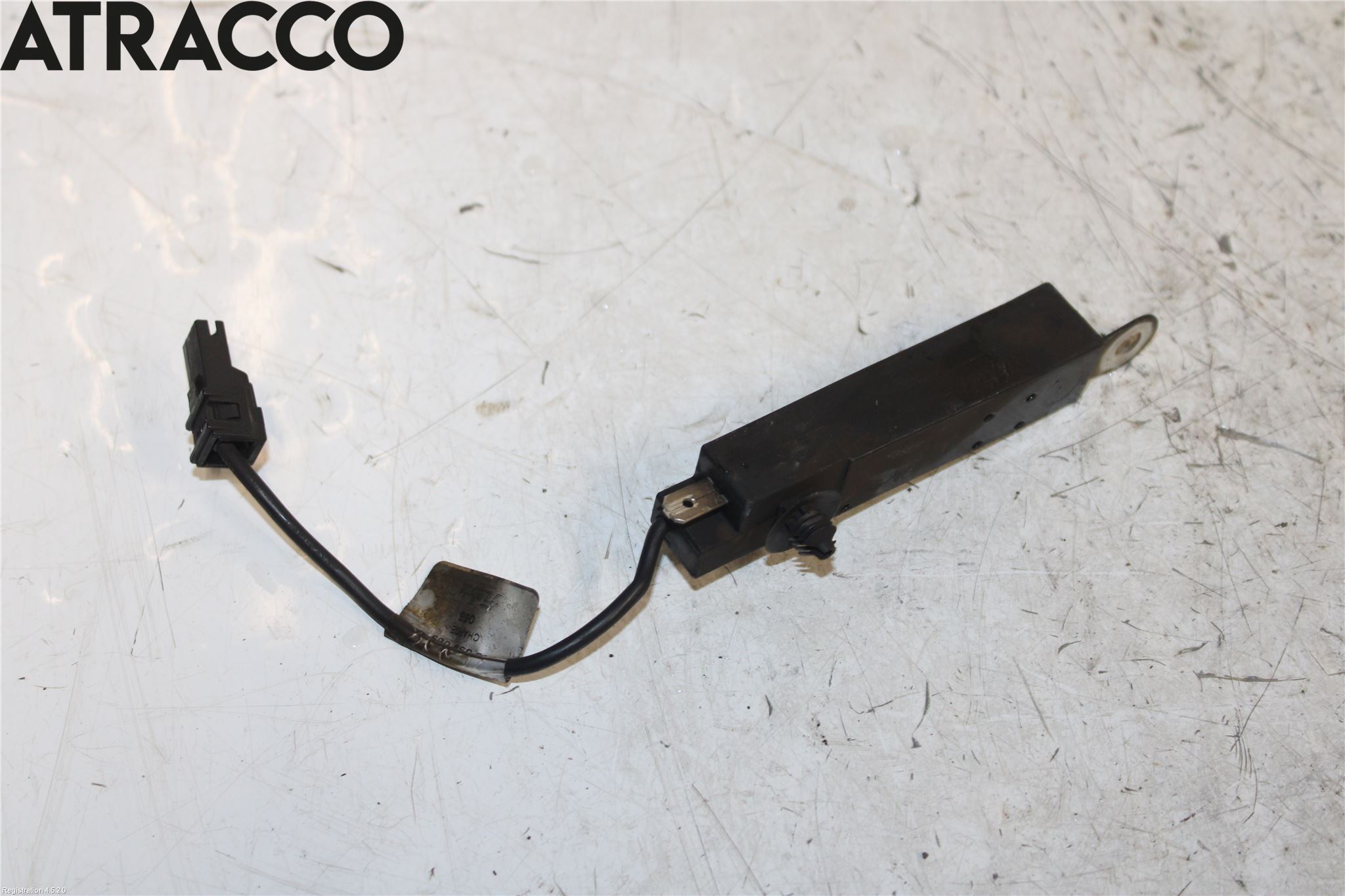 Mercedes-Benz MB E-KLASS (W212) 09-16 Stereo Antenneforsterker