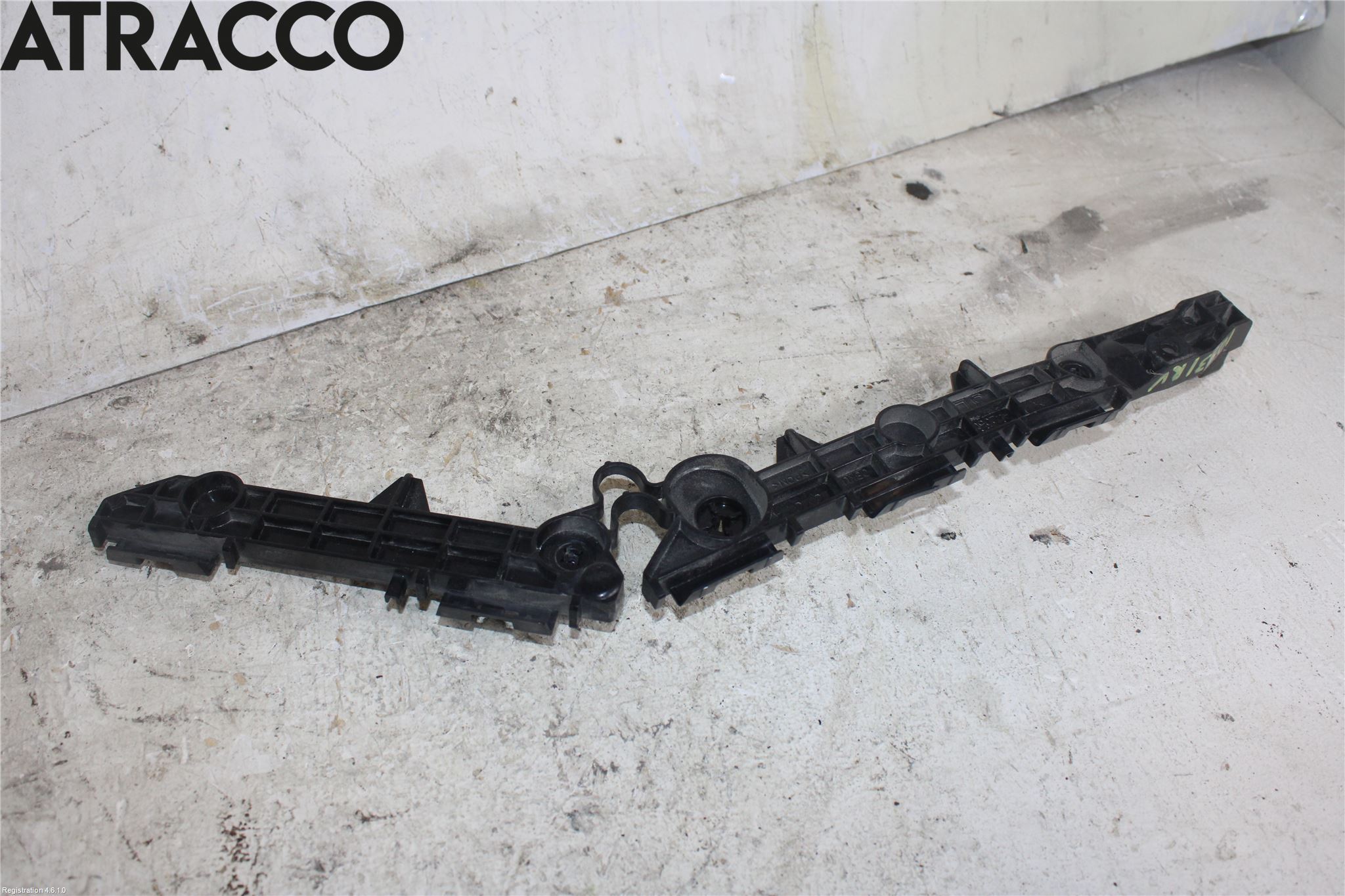 Toyota RAV4 19- Støtfanger Bak Feste