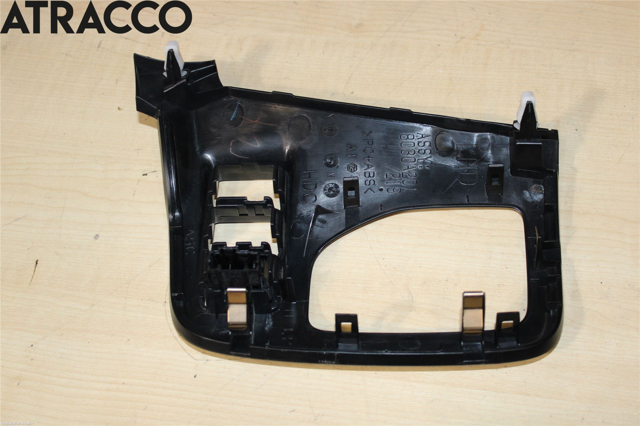 Mitsubishi OUTLANDER 13-21 Innr Dekor Instrbord