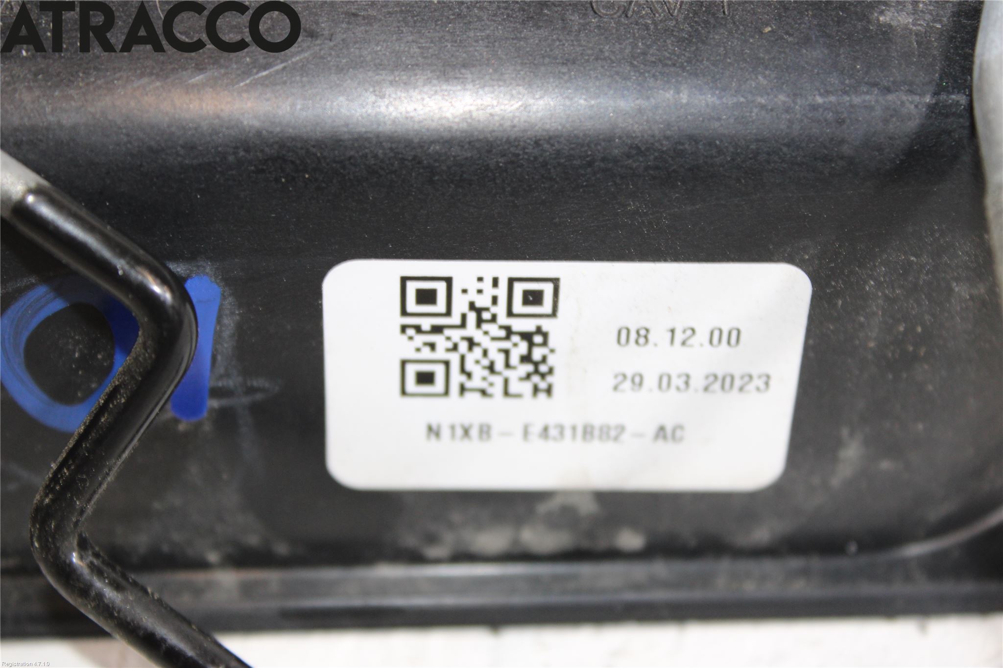 Volkswagen VW AMAROK T1 23- Bakluke Handtak Ytre