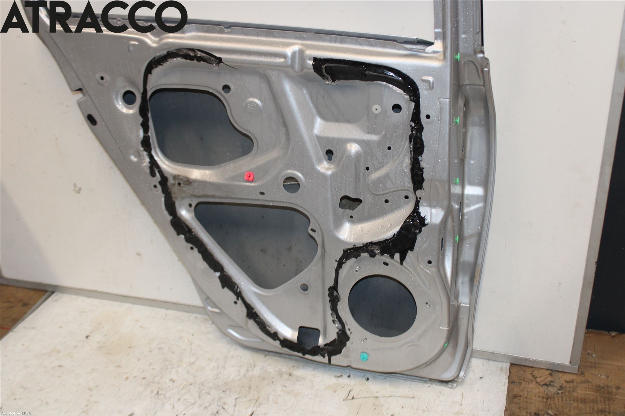 Toyota YARIS XP90 06-11 Dør 4D Bak Venstre