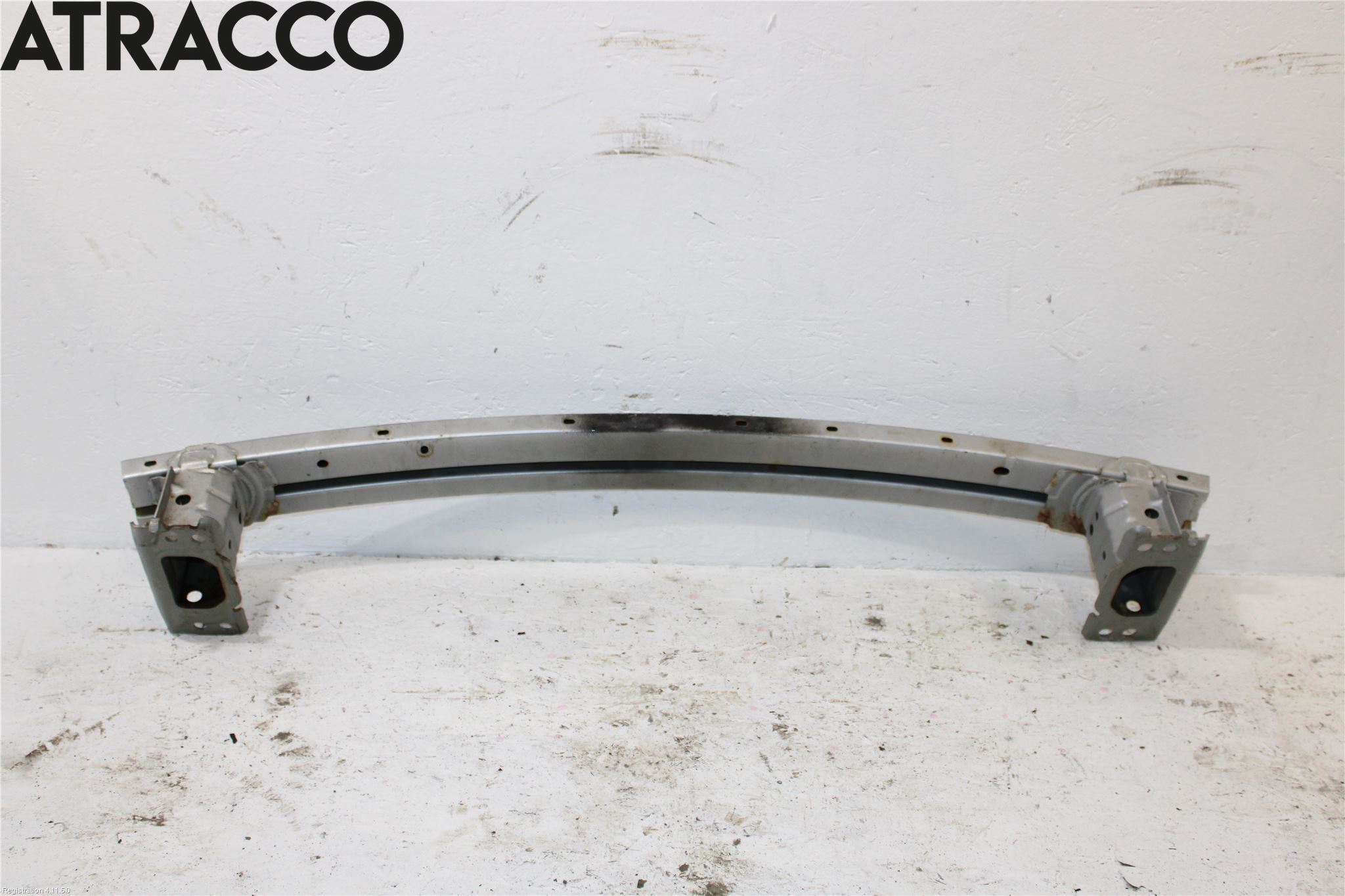 Toyota AURIS 13-19 Støtfanger Foran Bjelke