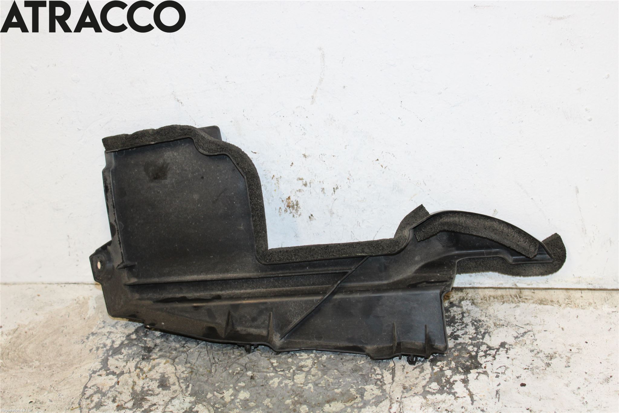 Toyota AURIS 13-19 Luftstyring Front