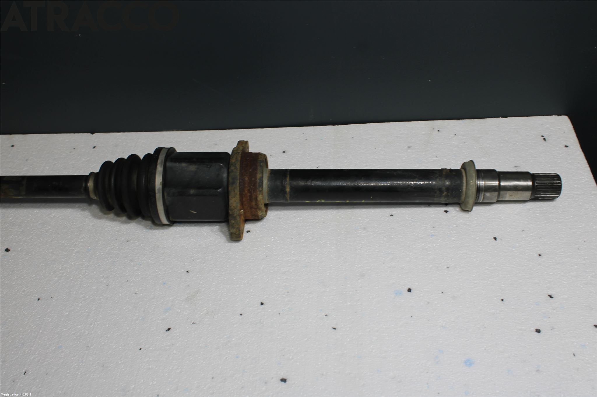 Toyota AVENSIS 09-15 Drivaksel Foran Kompl Høyre