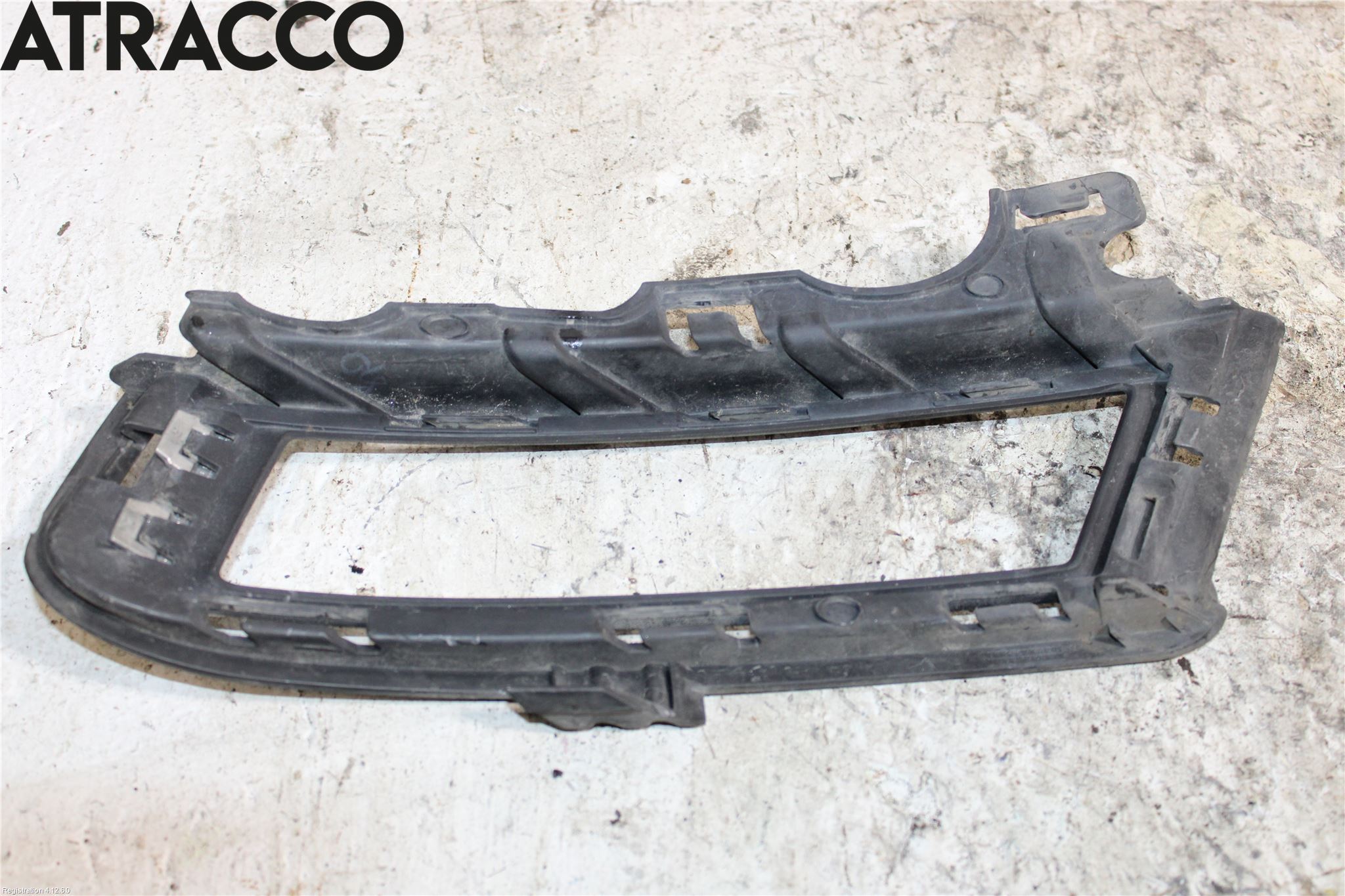 Volkswagen VW GOLF / E-GOLF VII 13-20 Grilldel Høyre