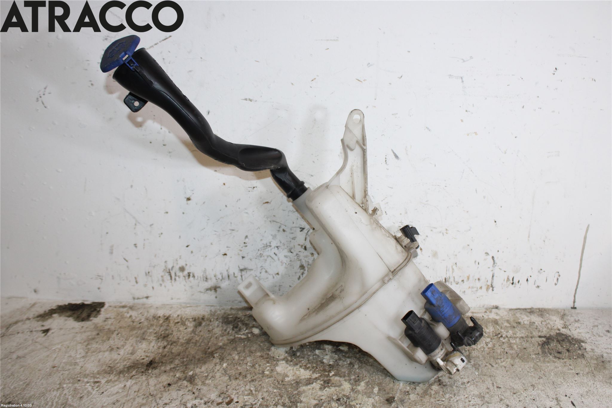 Volvo V60 14-18 Spylerbeholder Frontrute-Lykte