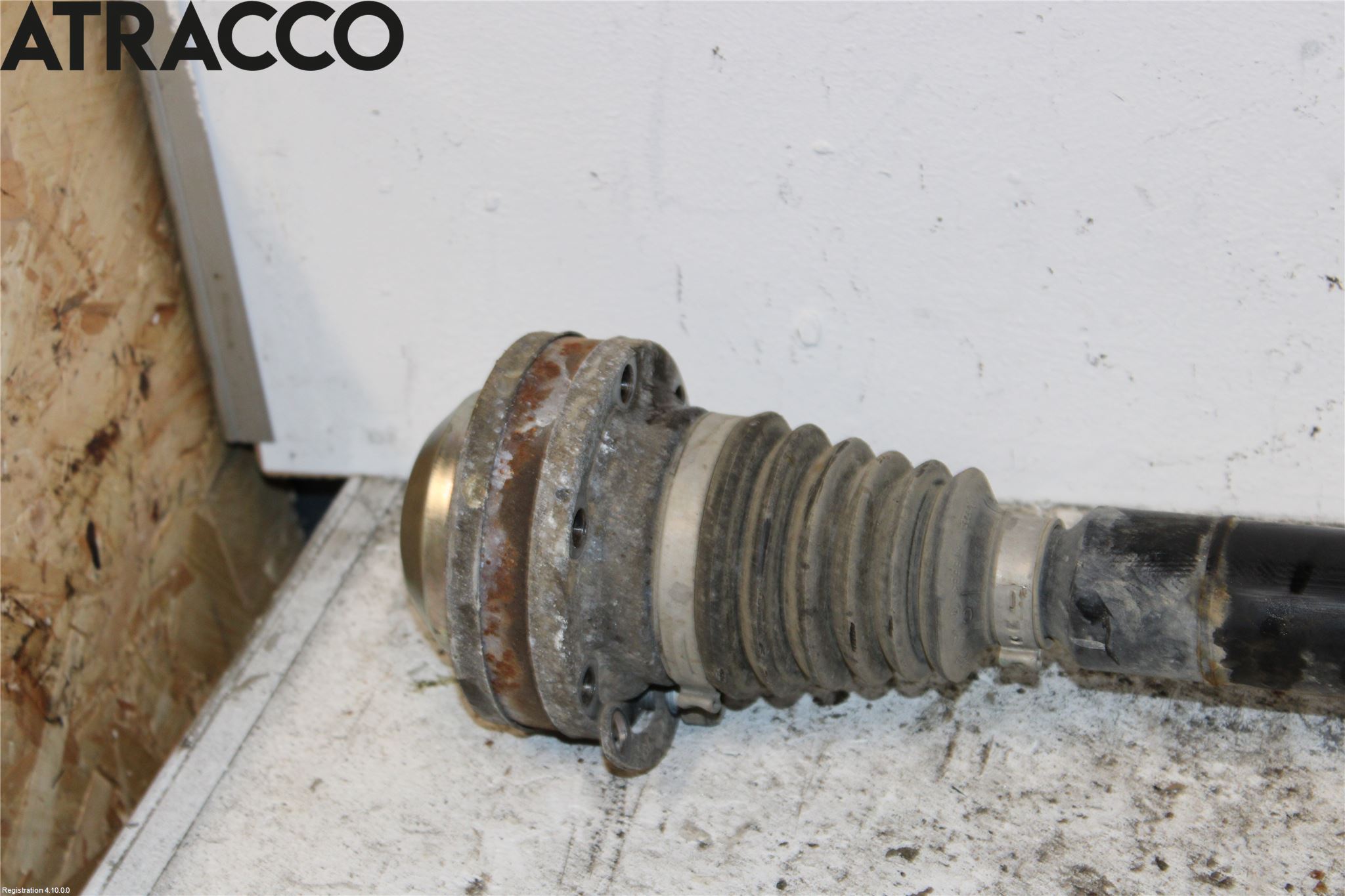 Volkswagen VW TIGUAN 07-16 Drivaksel Foran Kompl Høyre