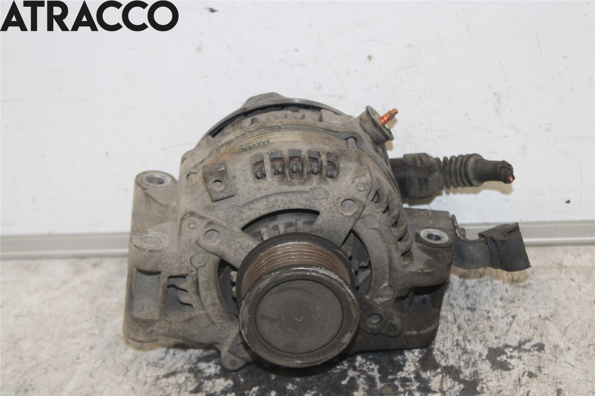 Toyota AVENSIS 09-15 Dynamo