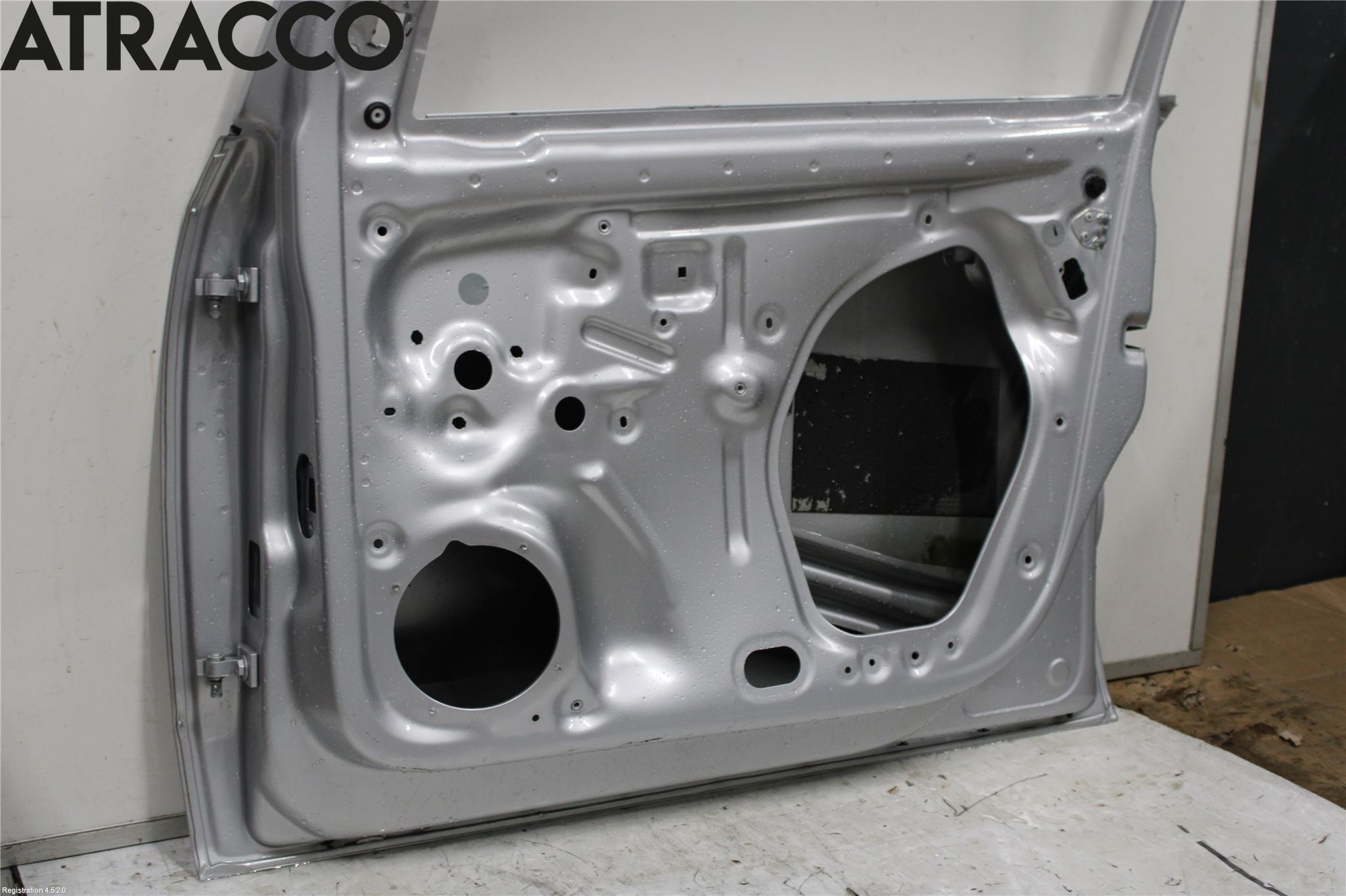 Volkswagen VW POLO 10-17 Dør 4D Foran Høyre