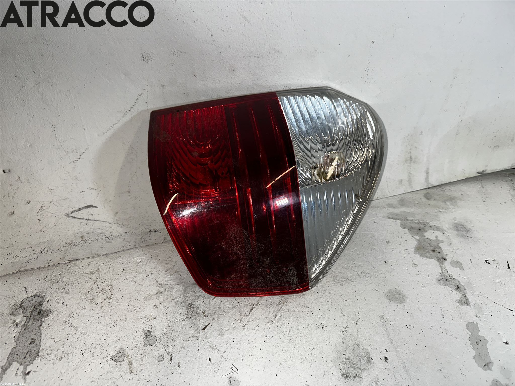 BMW X3 E83     03-10 Baklykt Høyre