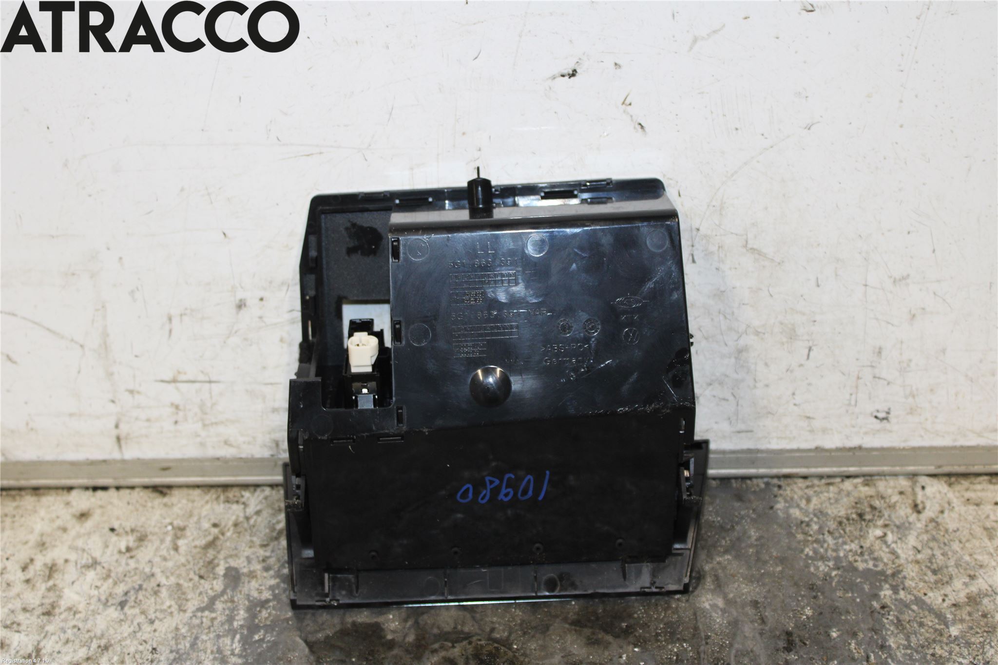 Volkswagen VW GOLF / E-GOLF VII 13-20 Innr Konsoll-Lomme