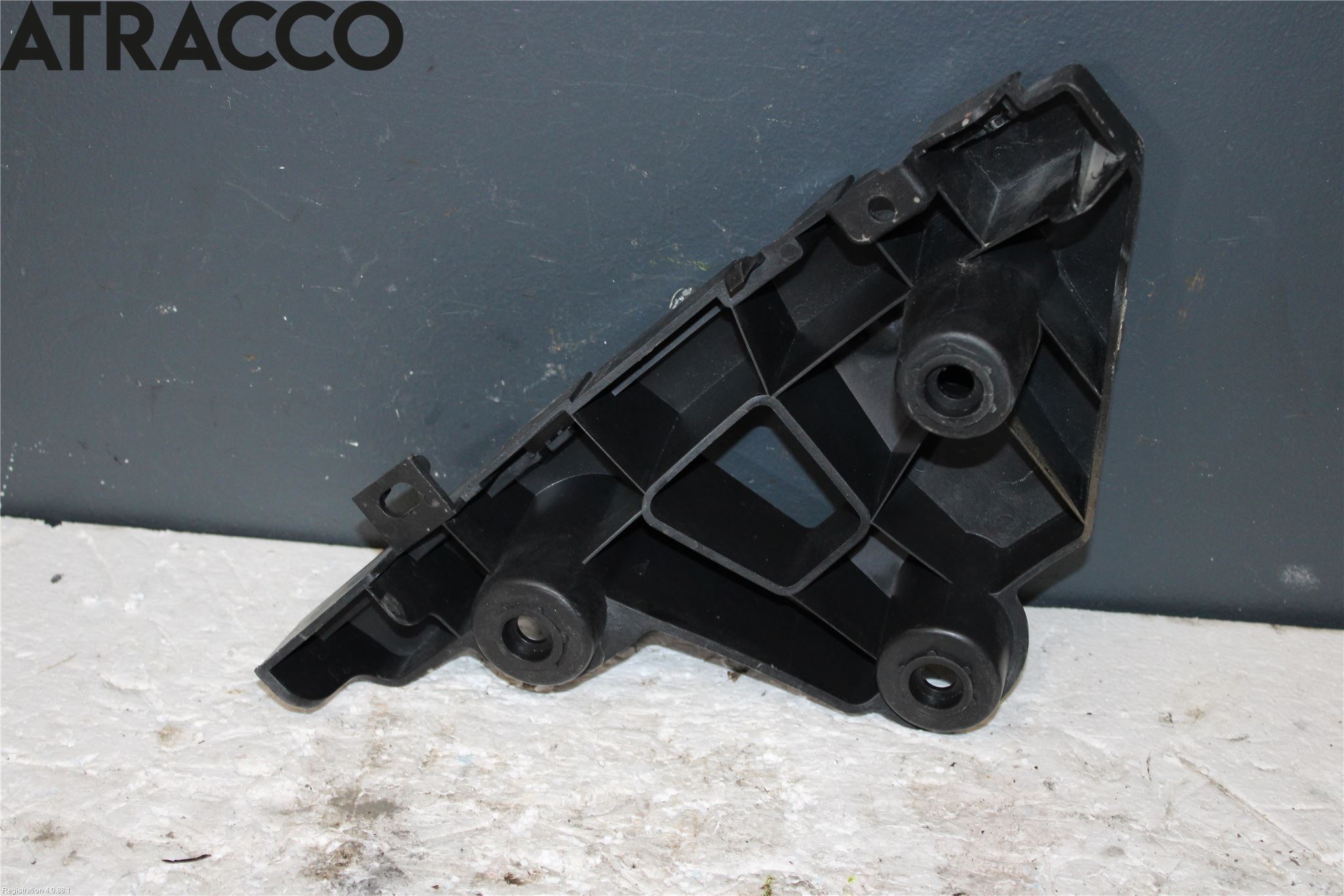 Peugeot 308 14-21 Støtfangerfeste Bak Høyre