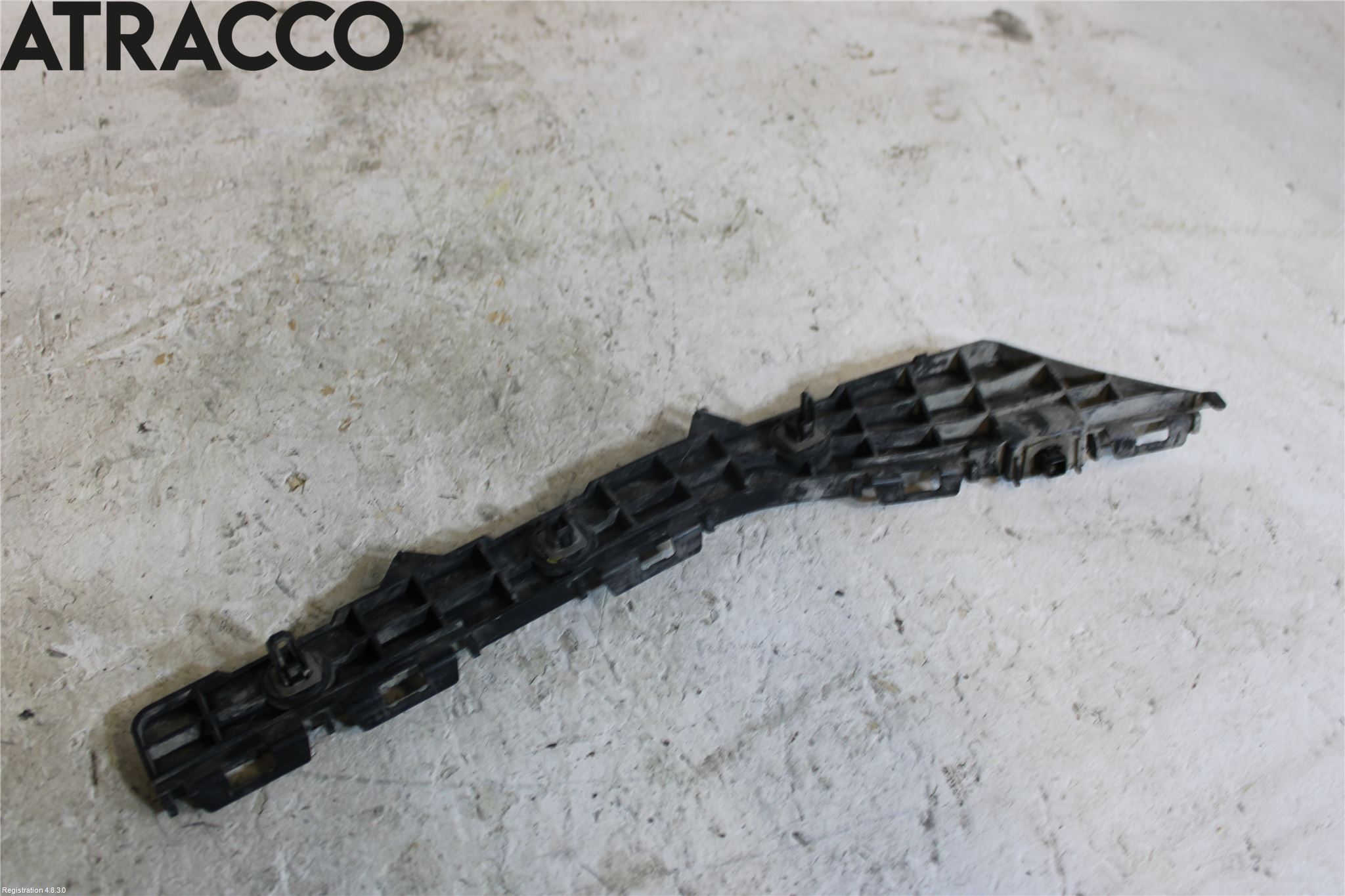 Toyota AVENSIS 09-15 Støtfangerfeste Bak Høyre