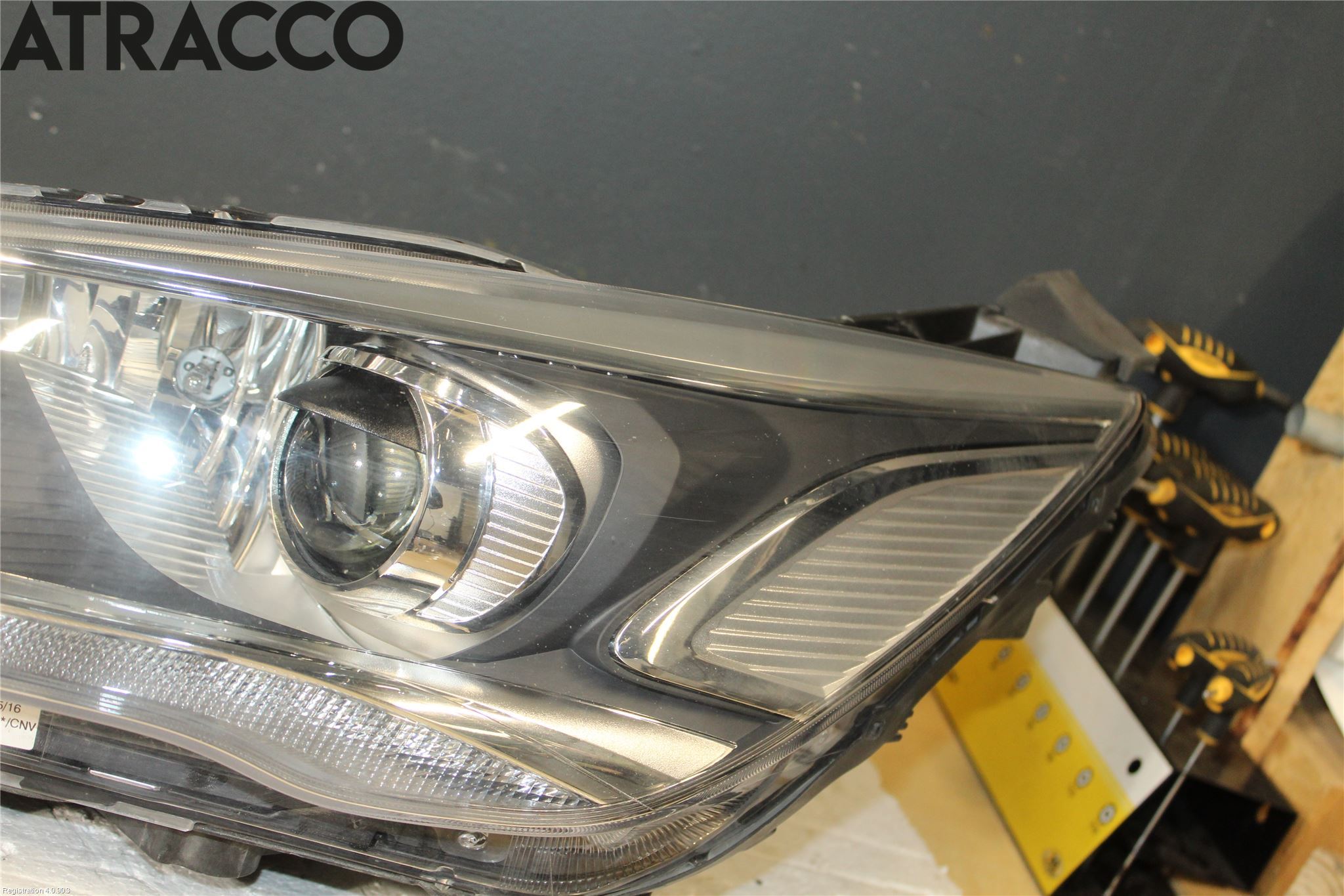 Ford GRAND C-MAX  11-14 Frontlykt Venstre