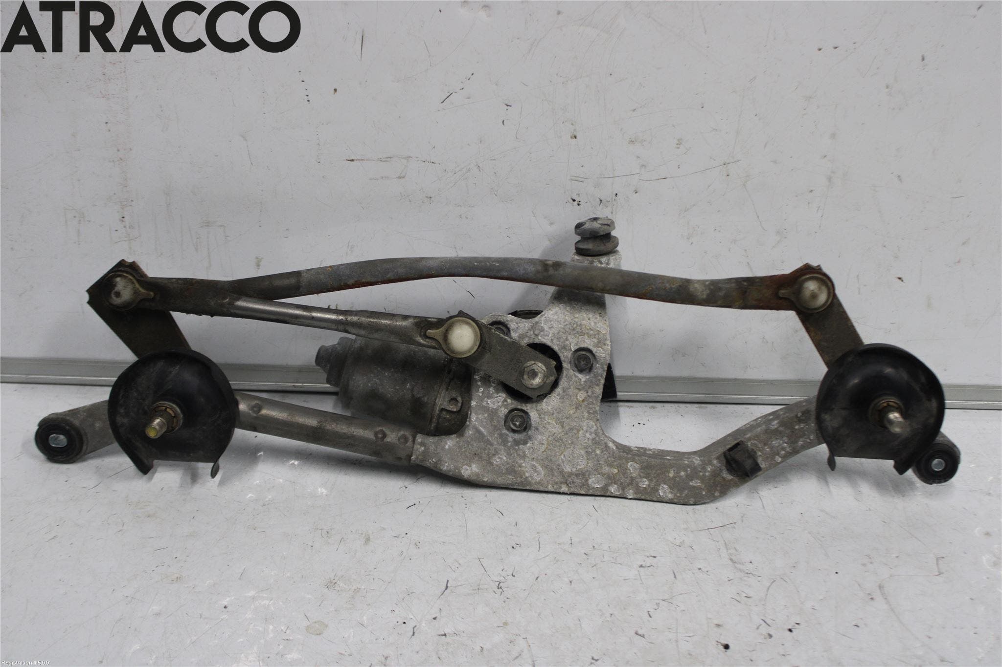 Toyota AURIS 13-19 Viskermotor Frontrute