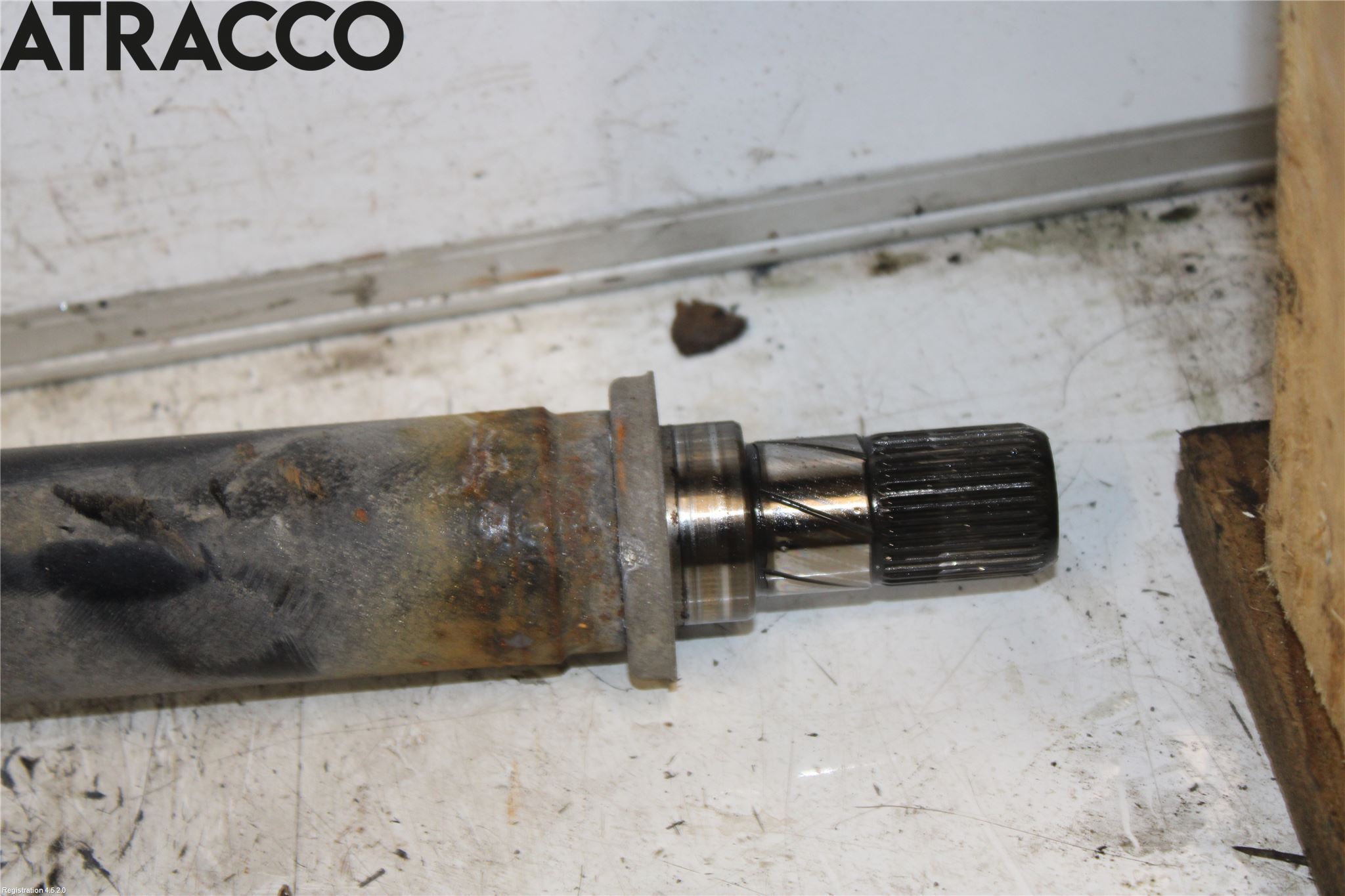 Mini ONE/COOPER 5DR F55 14-24 Drivaksel Foran Kompl Høyre