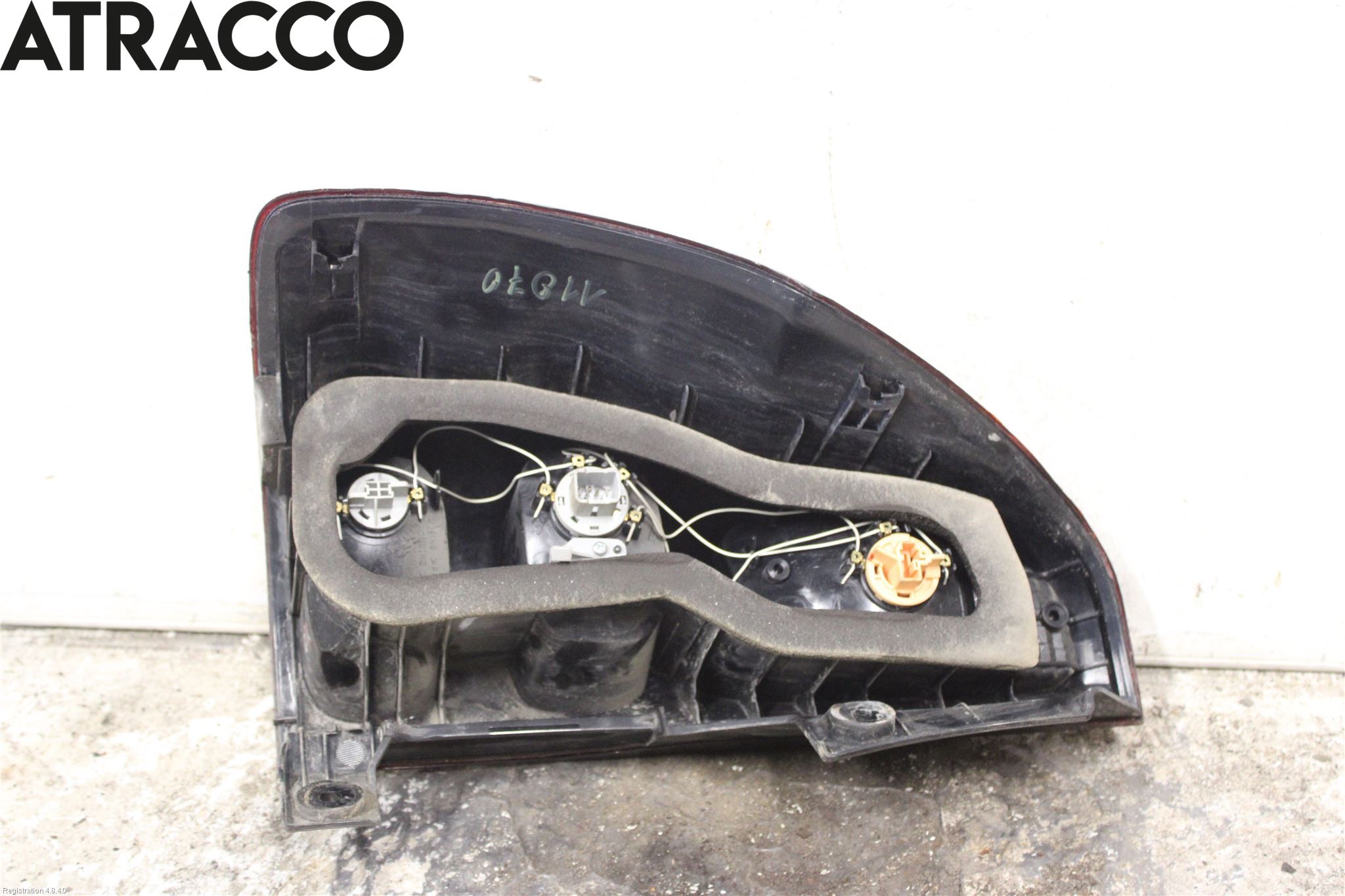 Toyota LANDCRUISER J120 02-09 Baklykt Høyre