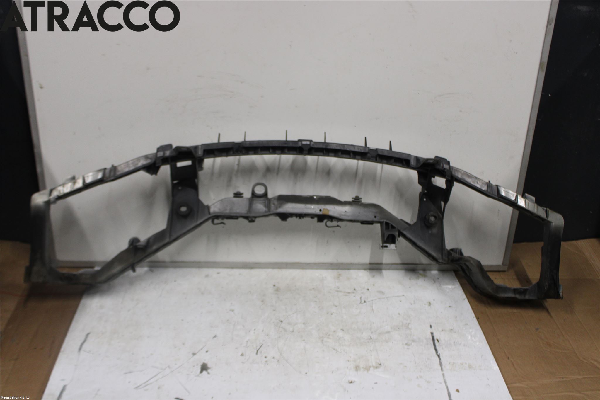 Ford FOCUS 08-11 Frontstykke-Boks