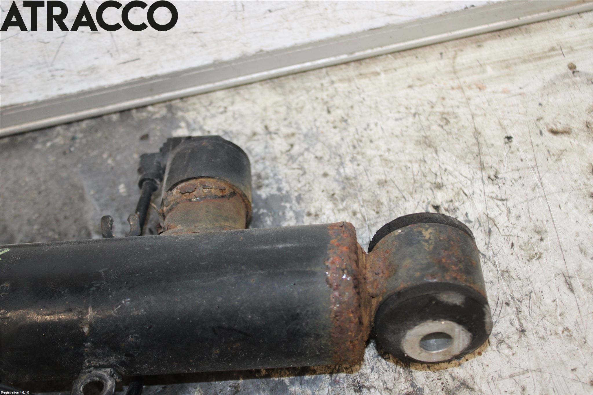 Volvo XC60 18- Støtdemper Bak