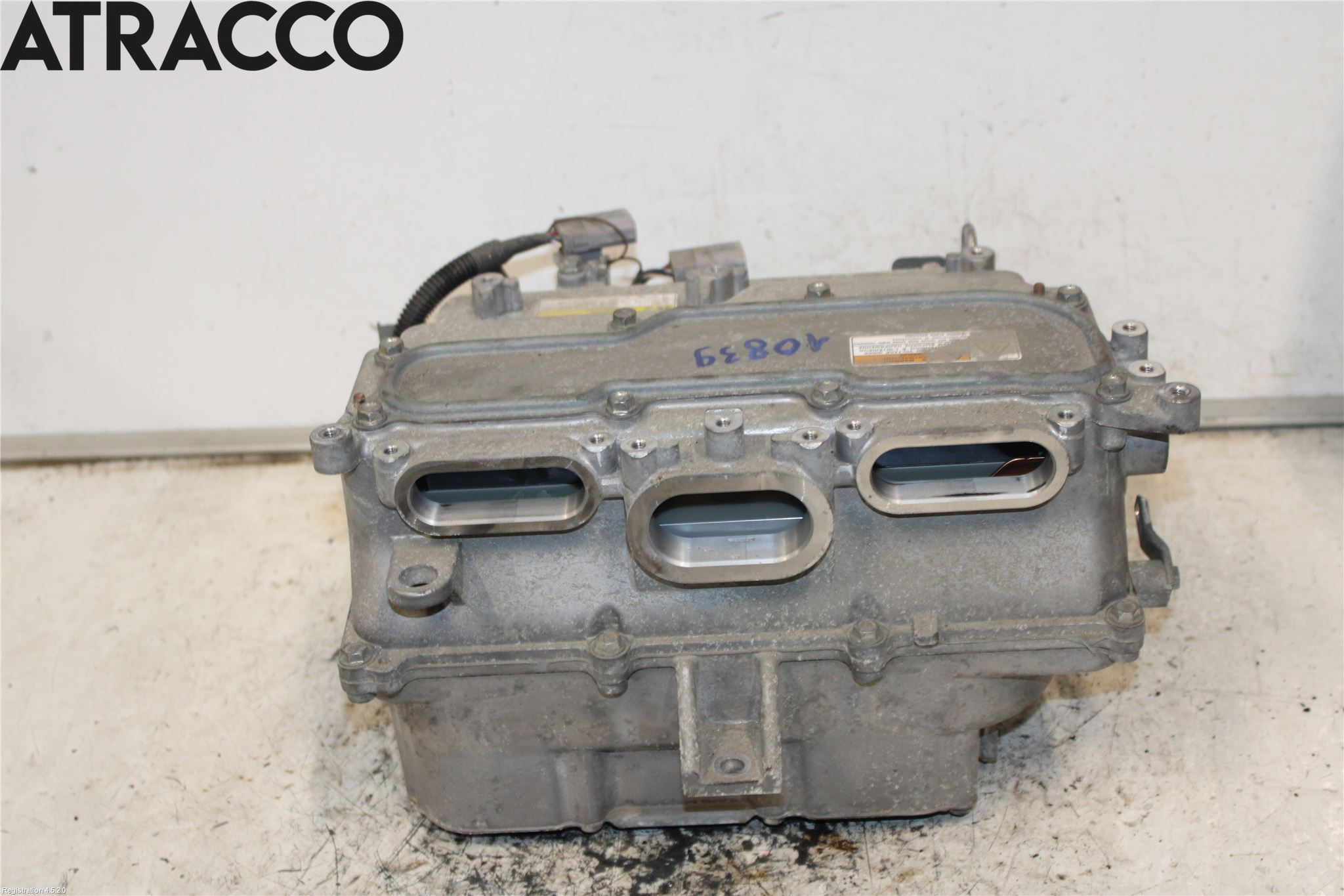 Mitsubishi OUTLANDER 13-21 Batterilader Hybrid