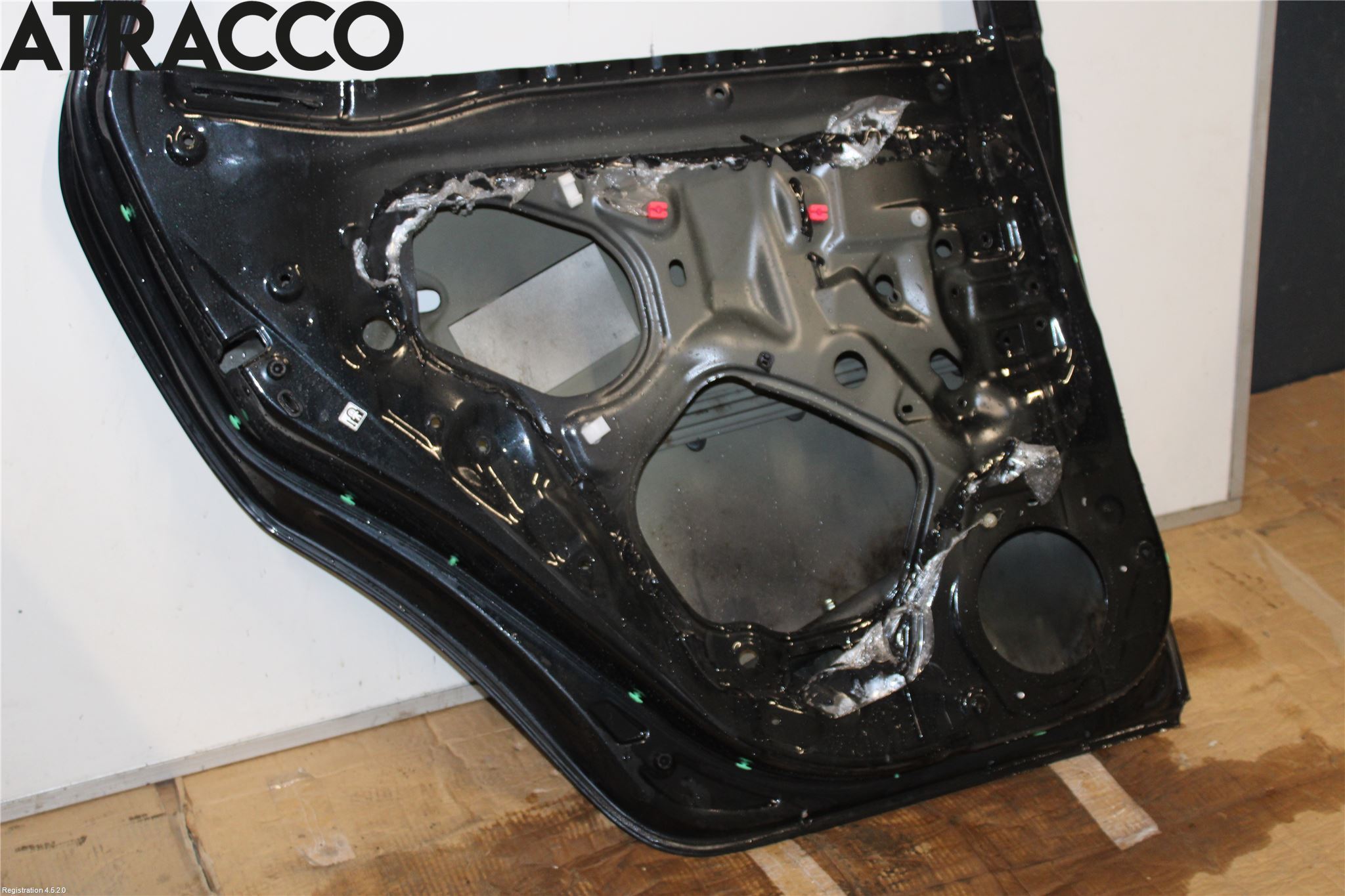 Toyota AURIS 10-12 Dør 4D Bak Venstre