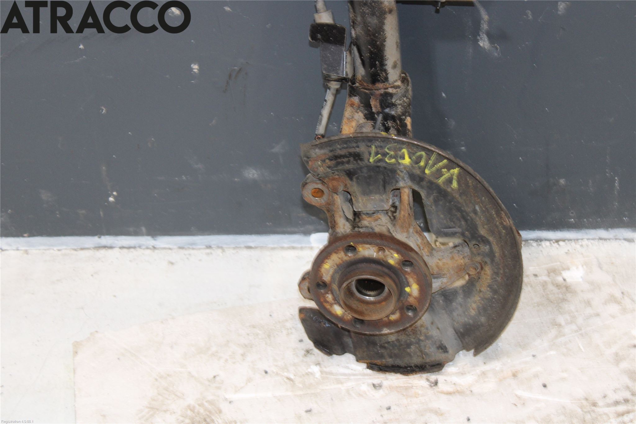 Volvo V70 08-13 Fjærbein Foran Venstre