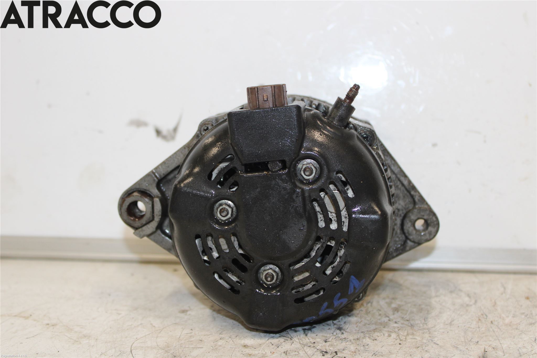 Toyota AURIS 10-12 Dynamo