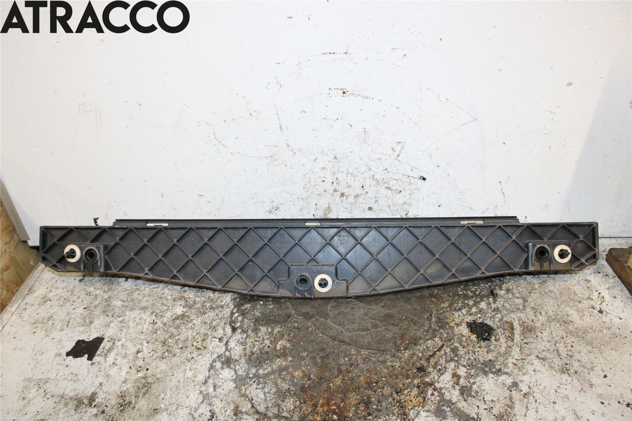 Peugeot 308 14-21 Støtfanger Bak Feste