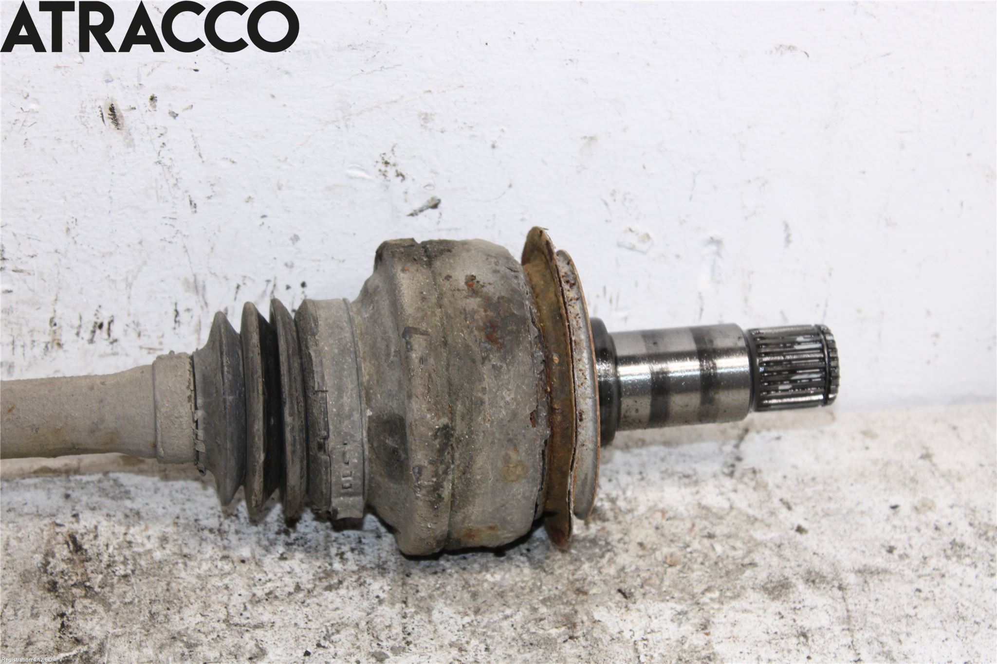 Mercedes-Benz MB E-KLASS (W212) 09-16 Drivaksel Bak Kompl Høyre