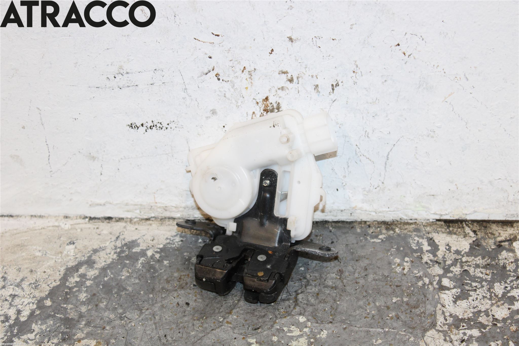 Toyota AURIS 13-19 Bakluke-Lokk Låsekasse