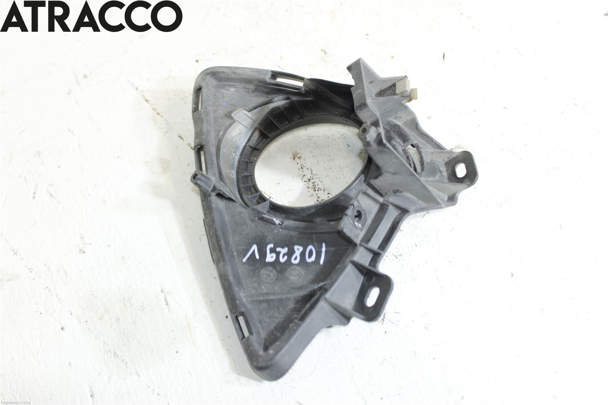 Toyota AURIS 13-19 Frontlykt Kurve-Tåkelys Ramme