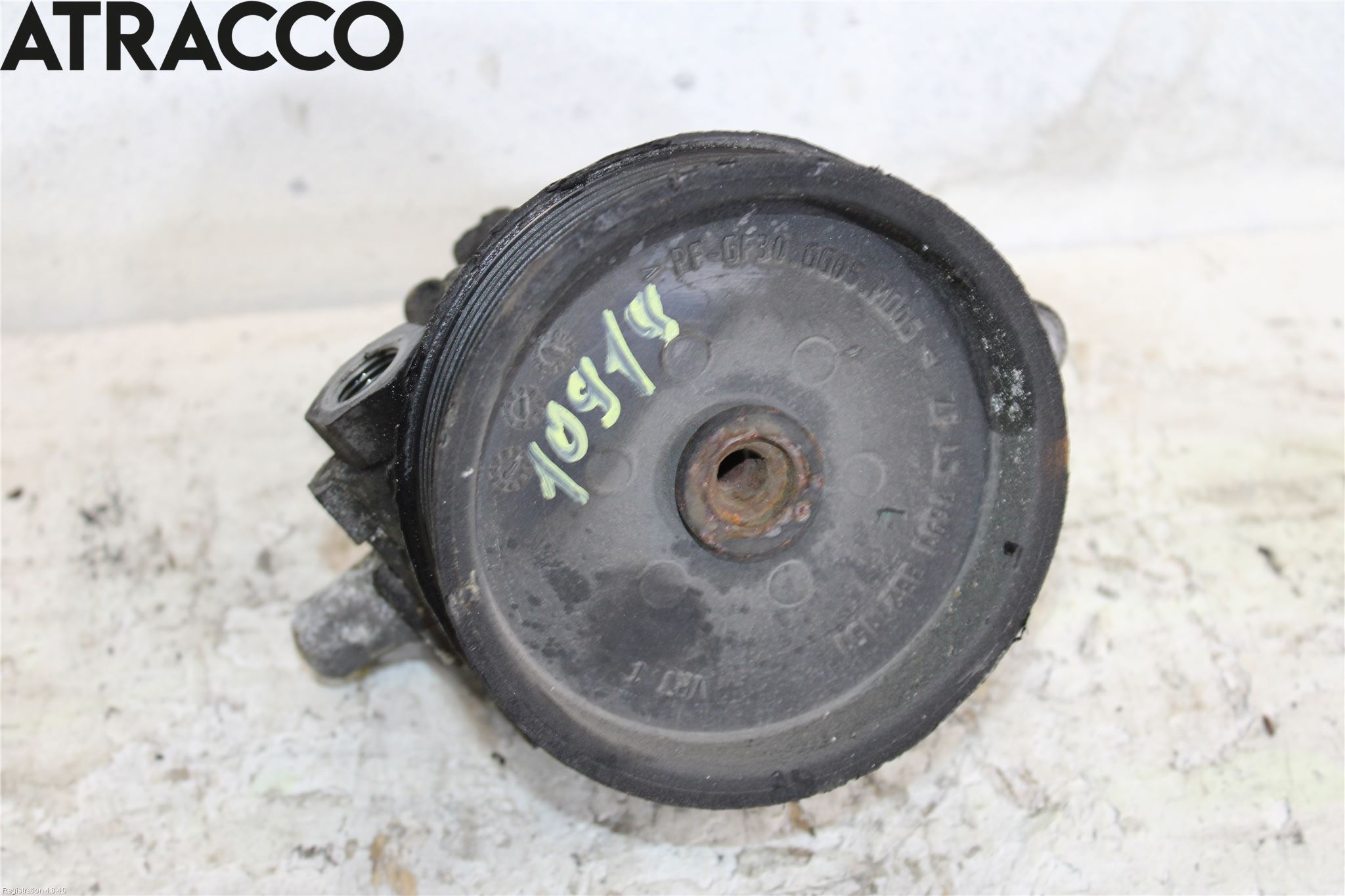 Mercedes-Benz MB E-KLASS (W211) 02-09 Servo Pumpe