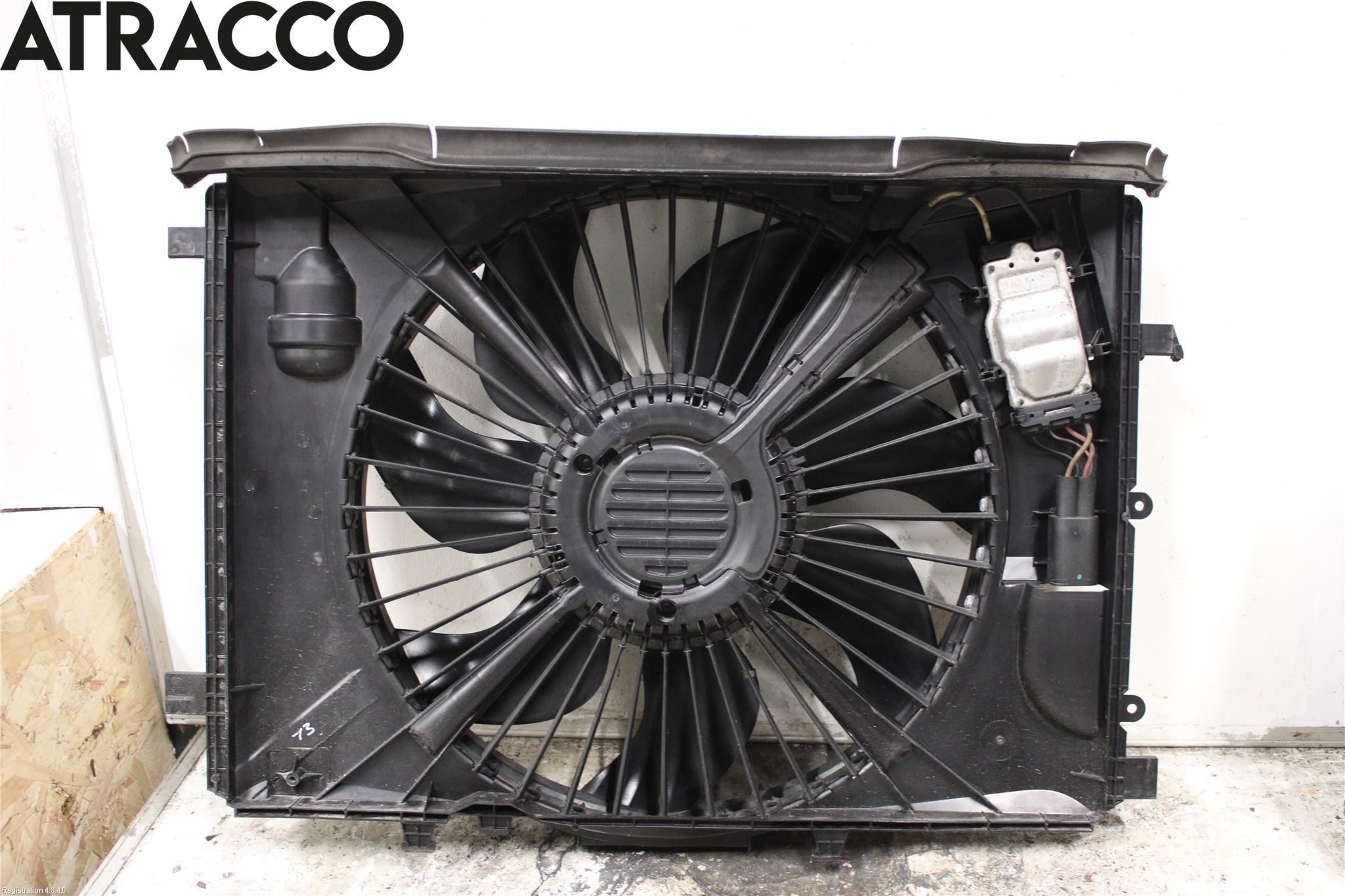 Mercedes-Benz MB E-KLASS (W212) 09-16 Kjølevifte Elektrisk